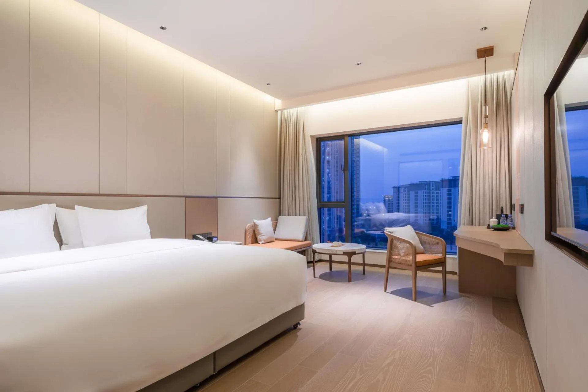 Bed in NARADA Fuzhou Fujian Hotel