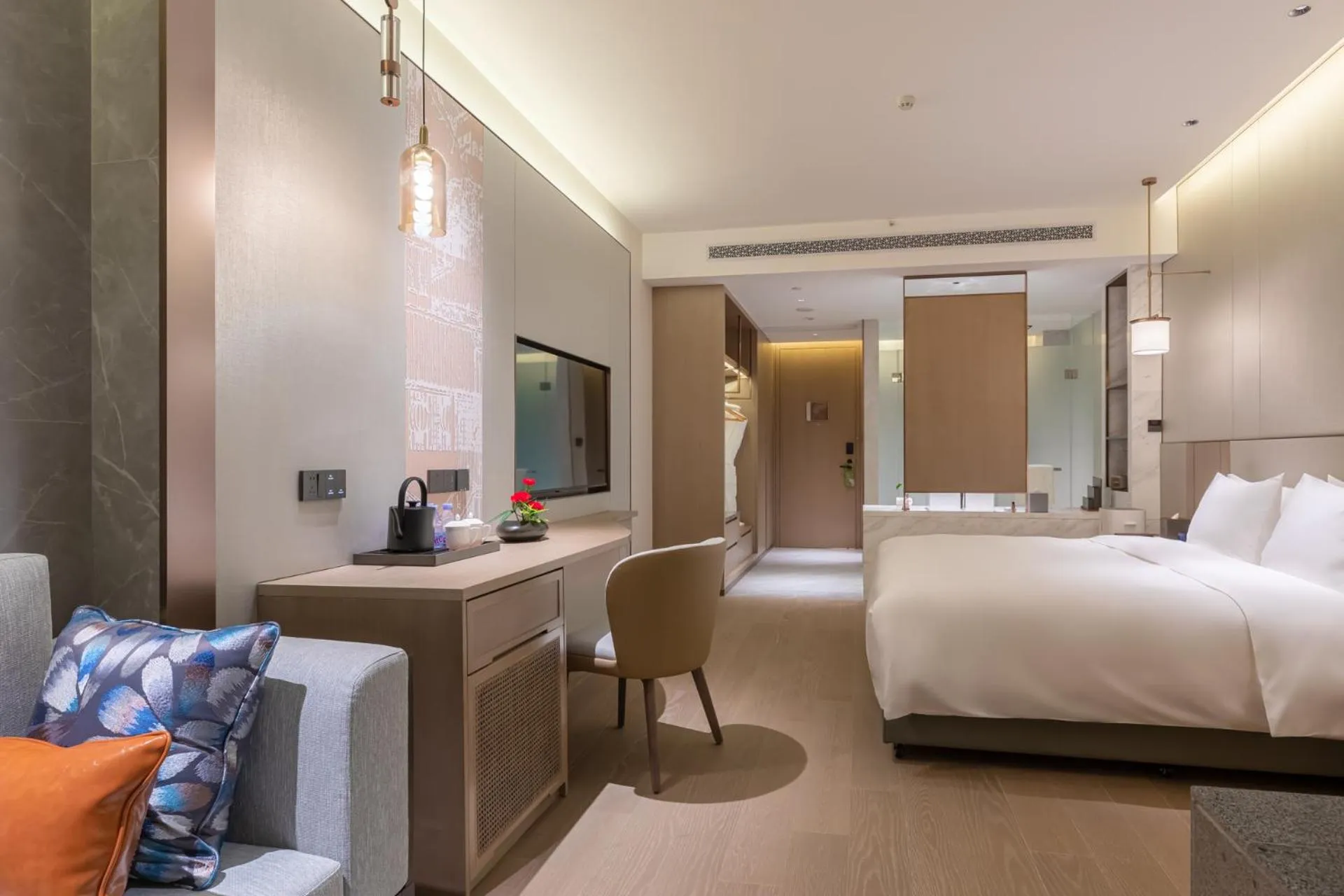 Bed in NARADA Fuzhou Fujian Hotel