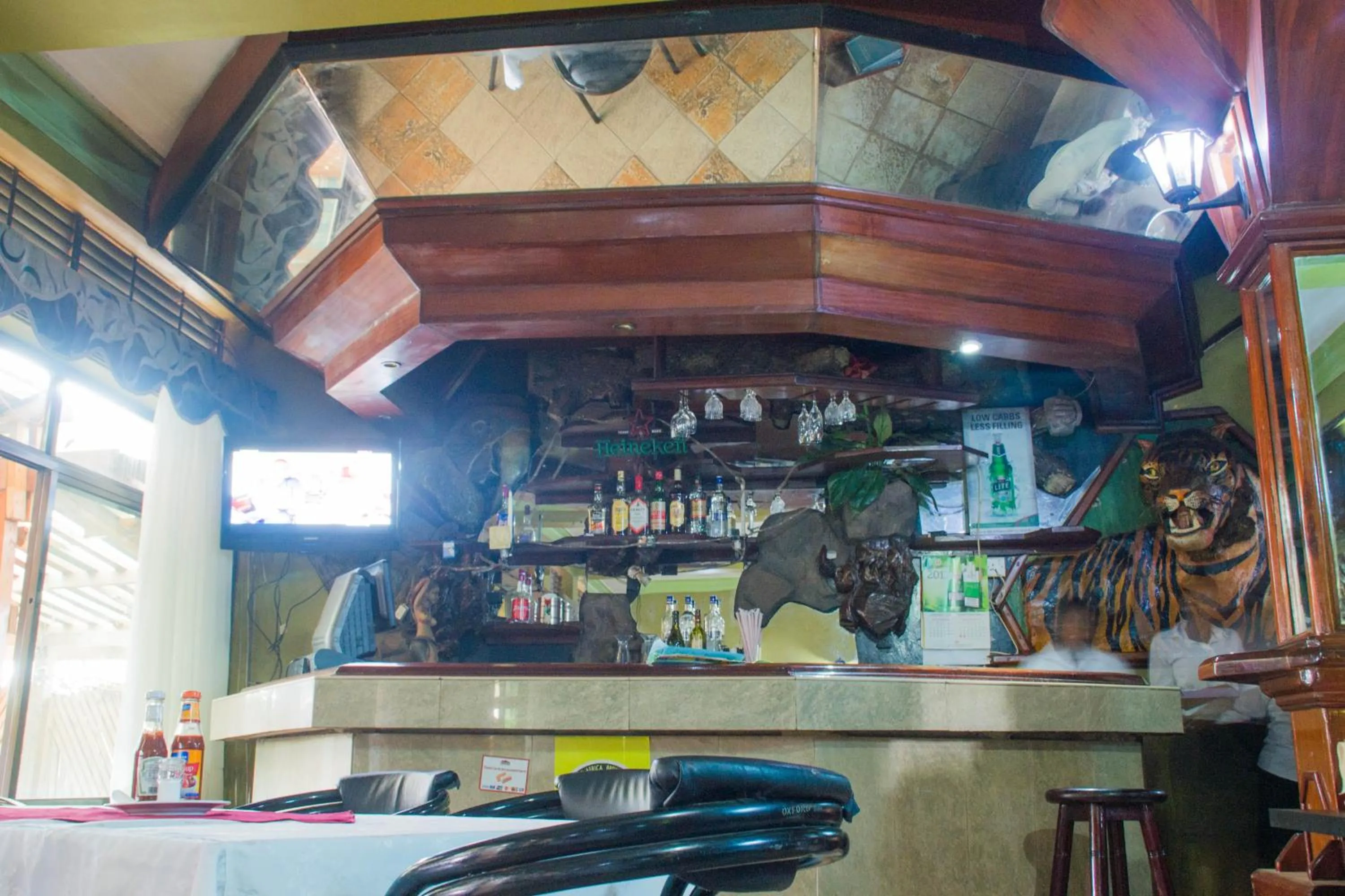 Lounge or bar in Oxford Royal Hotel