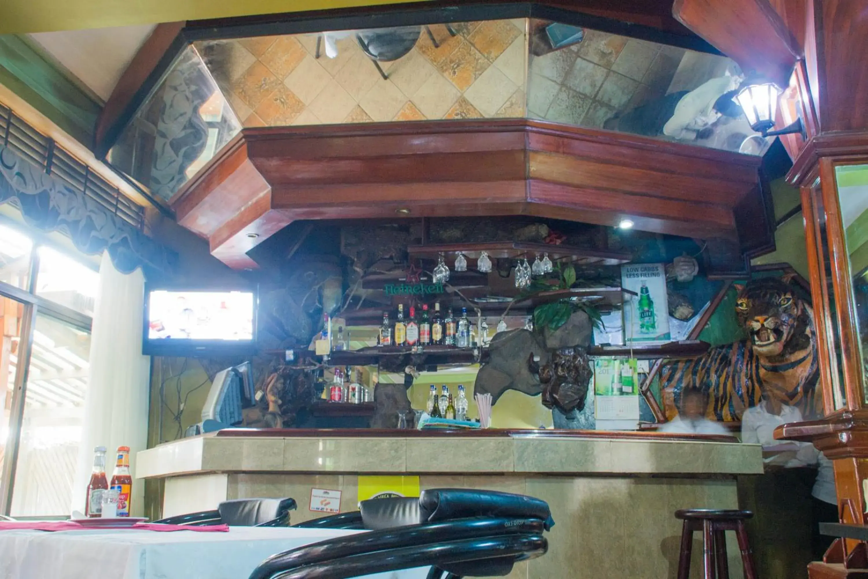 Lounge or bar in Oxford Royal Hotel Lounge or bar in Oxford Royal Hotel