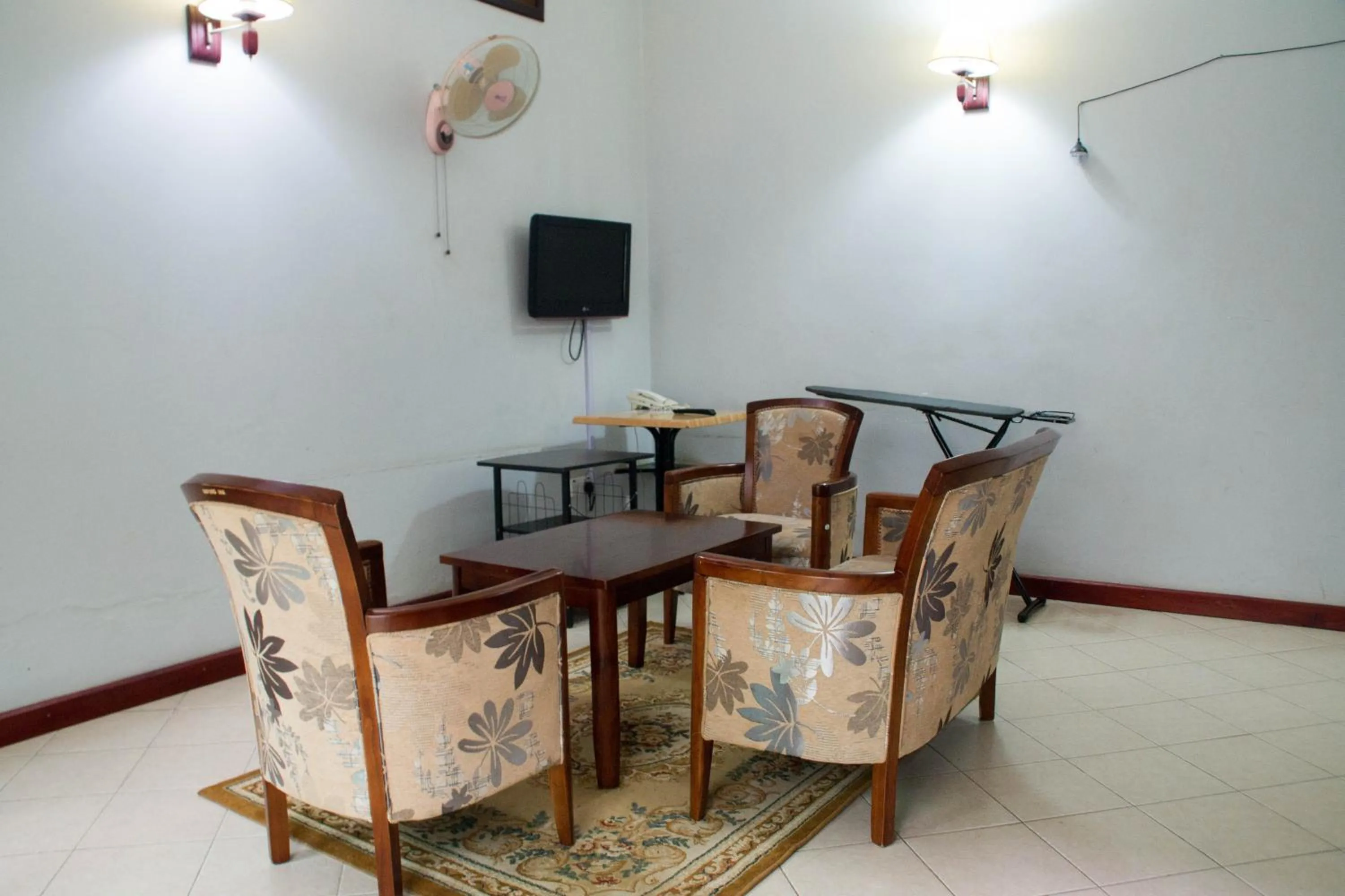 TV and multimedia in Oxford Royal Hotel