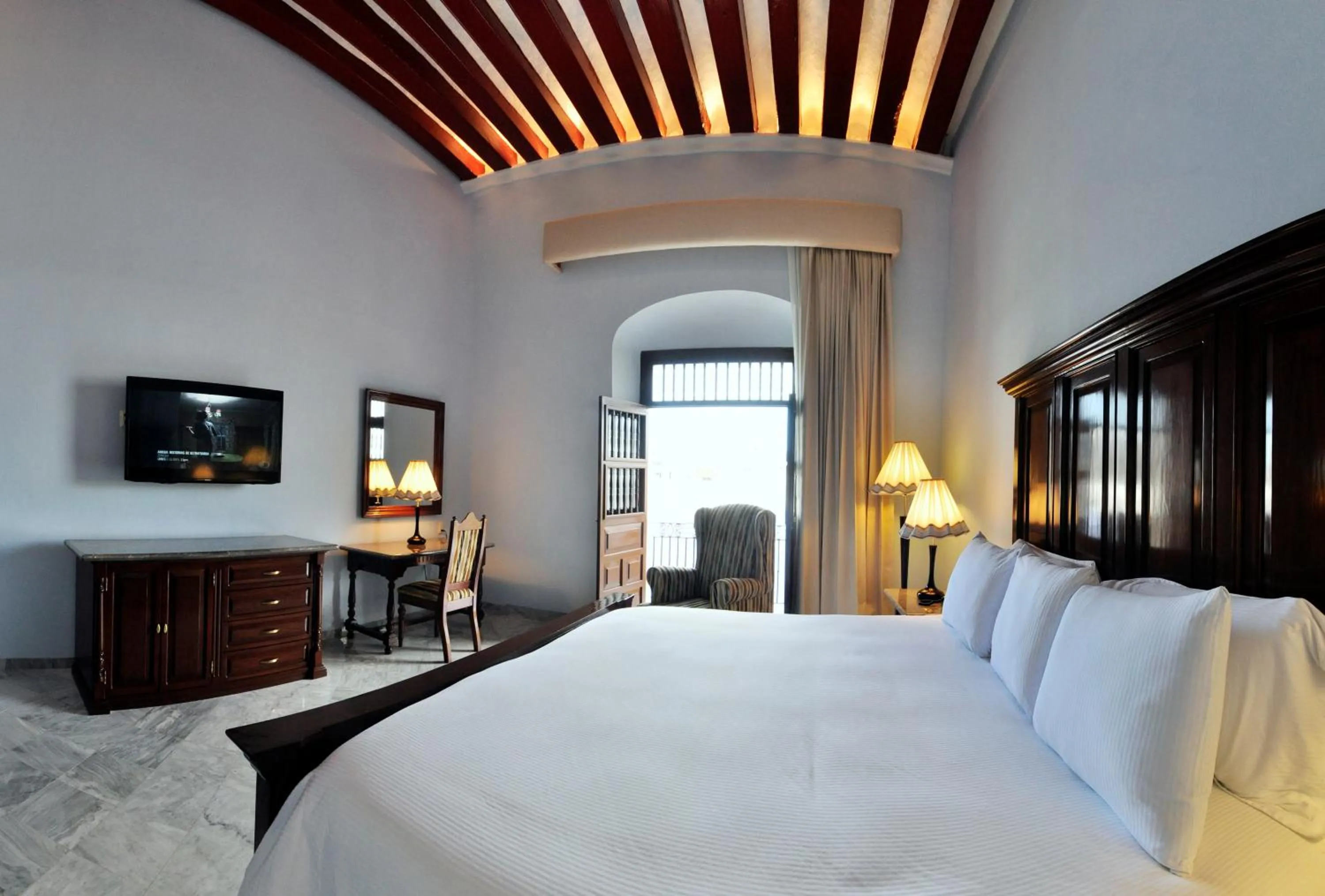 Bedroom, Bed in Hotel Lopez Campeche