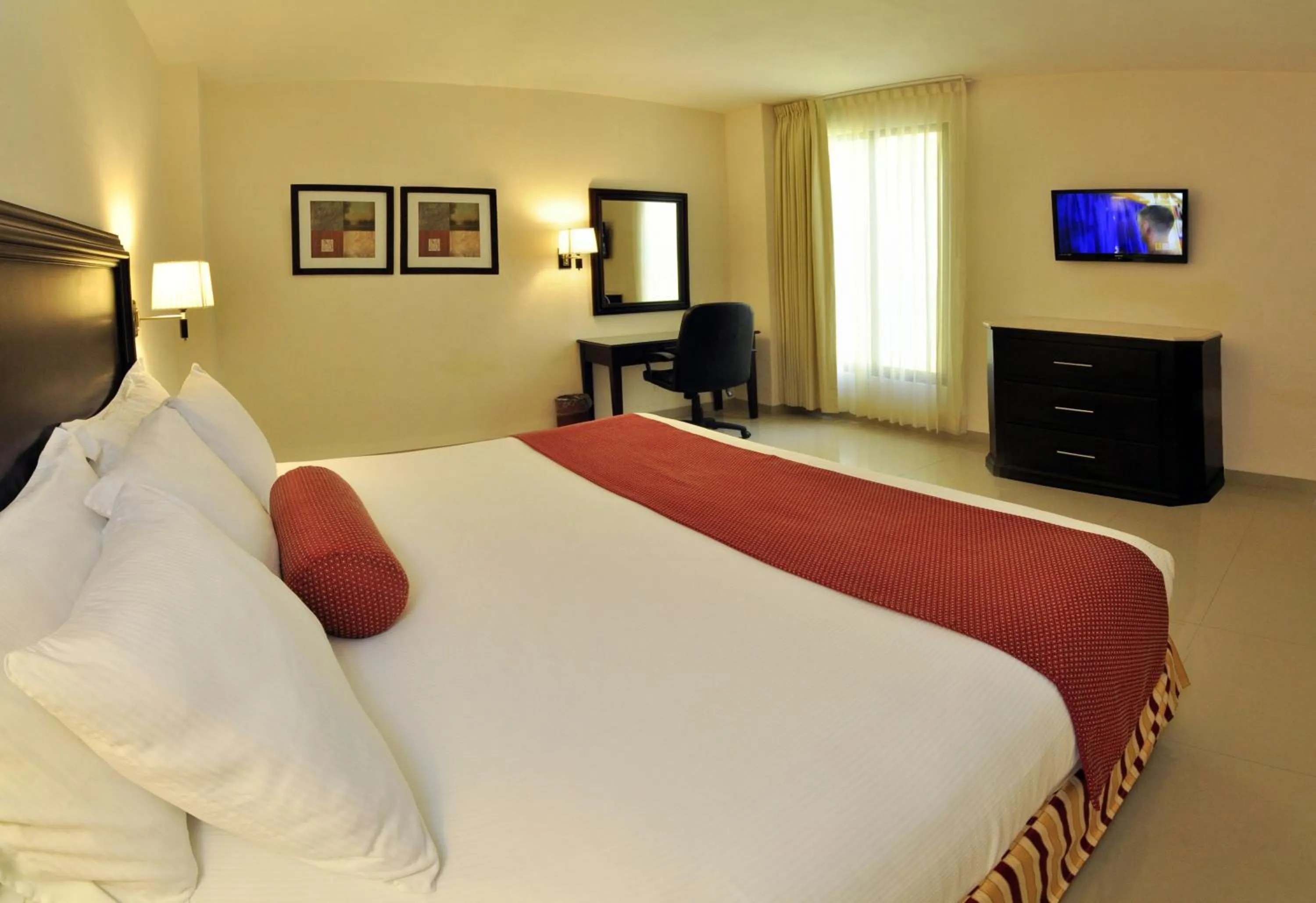 Day, Bed in Hotel Lopez Campeche