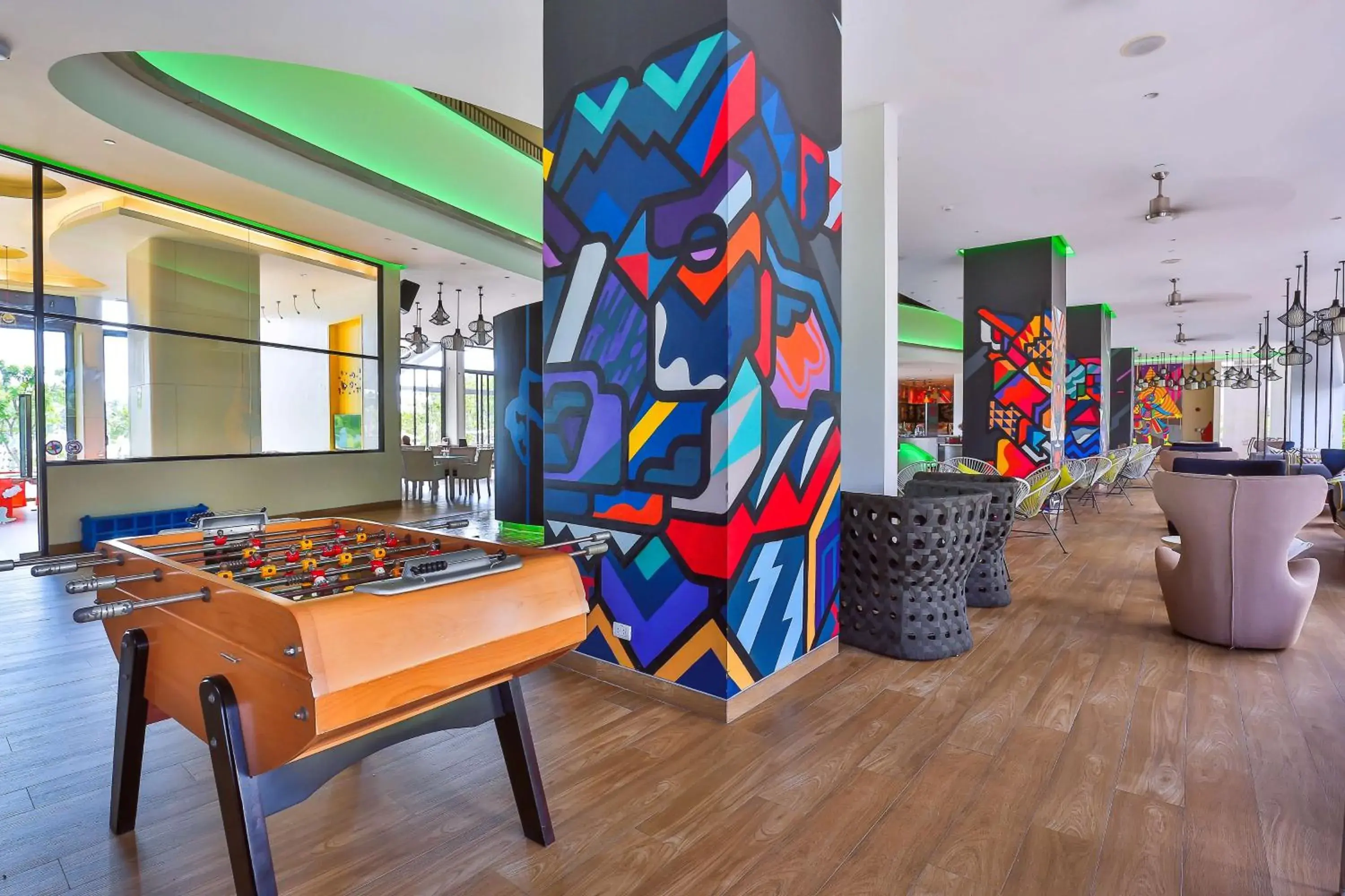 Lounge or bar in Cassia Phuket, part of Banyan Group Lounge or bar in Cassia Phuket, part of Banyan Group