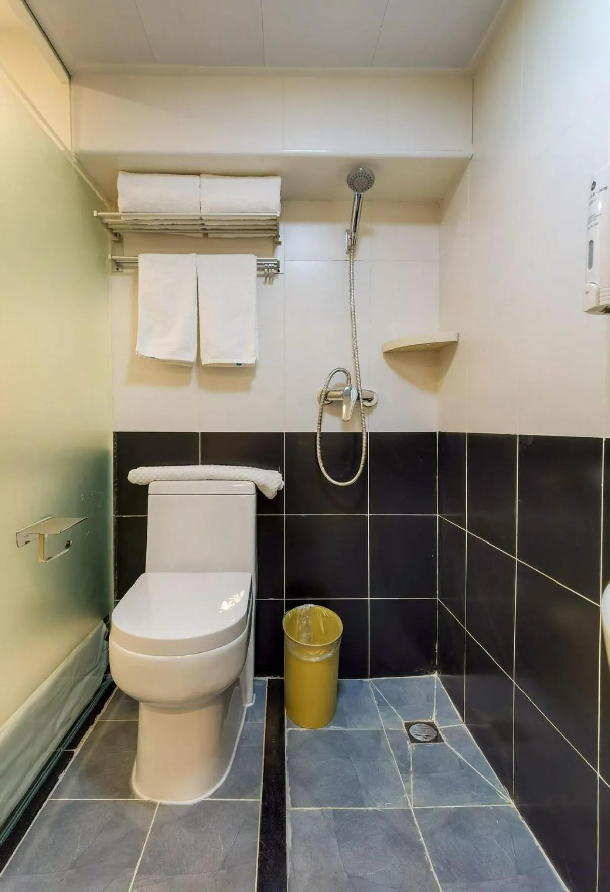 Hi Inn Beijing Chaoyangmen Army General Hospital