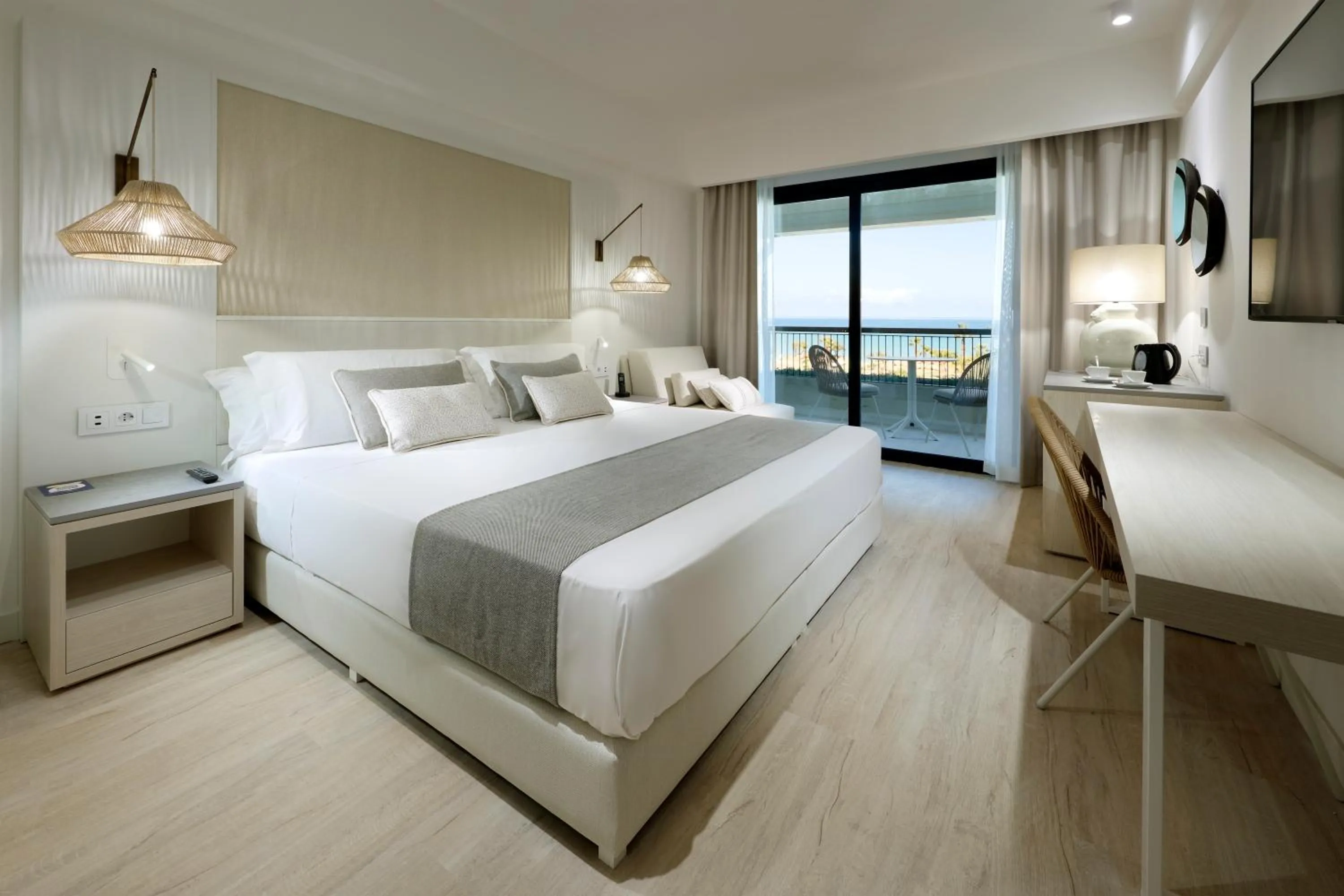 Bed in Grand Palladium Sicilia Resort & Spa
