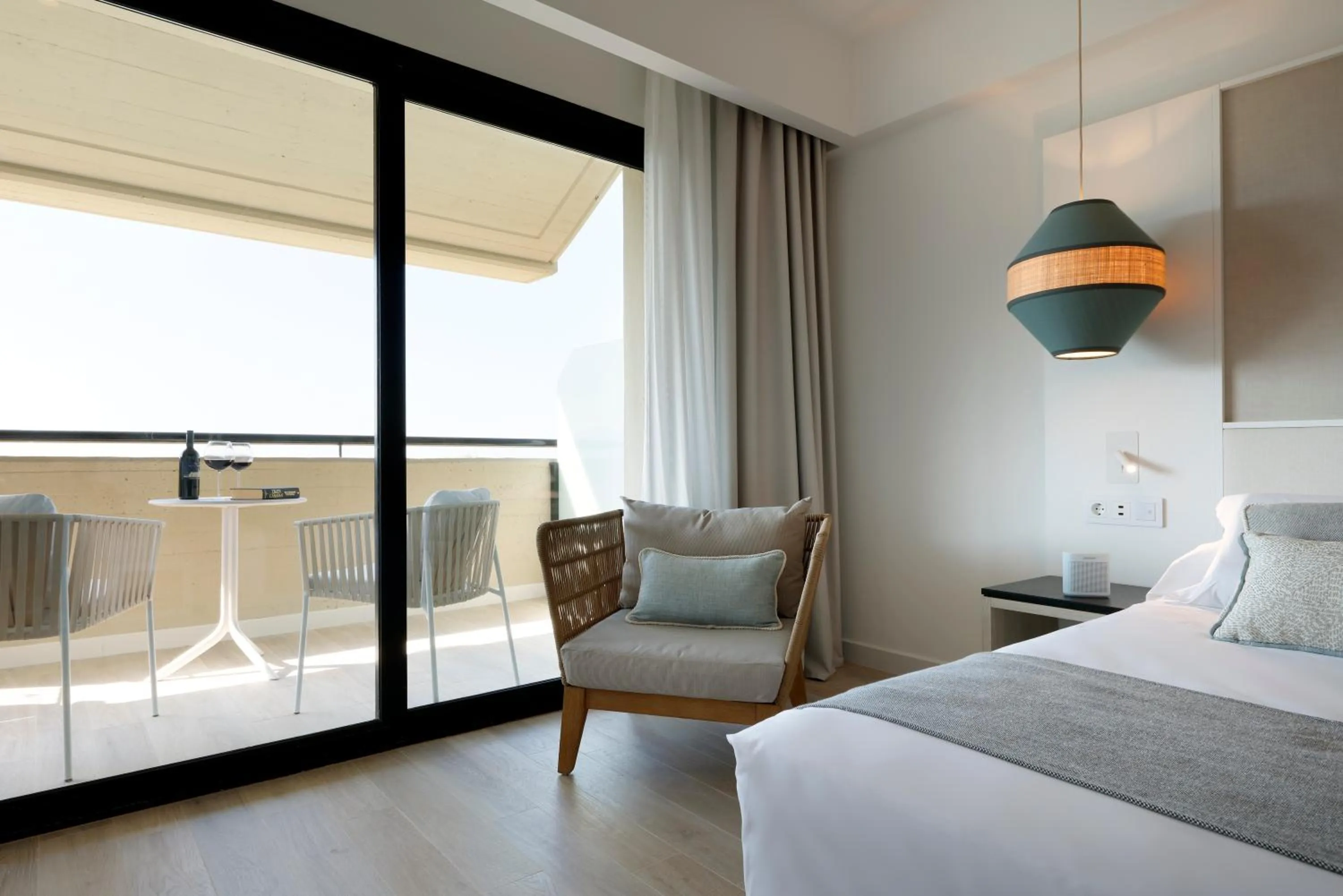 Seating area, Bed in Grand Palladium Sicilia Resort & Spa