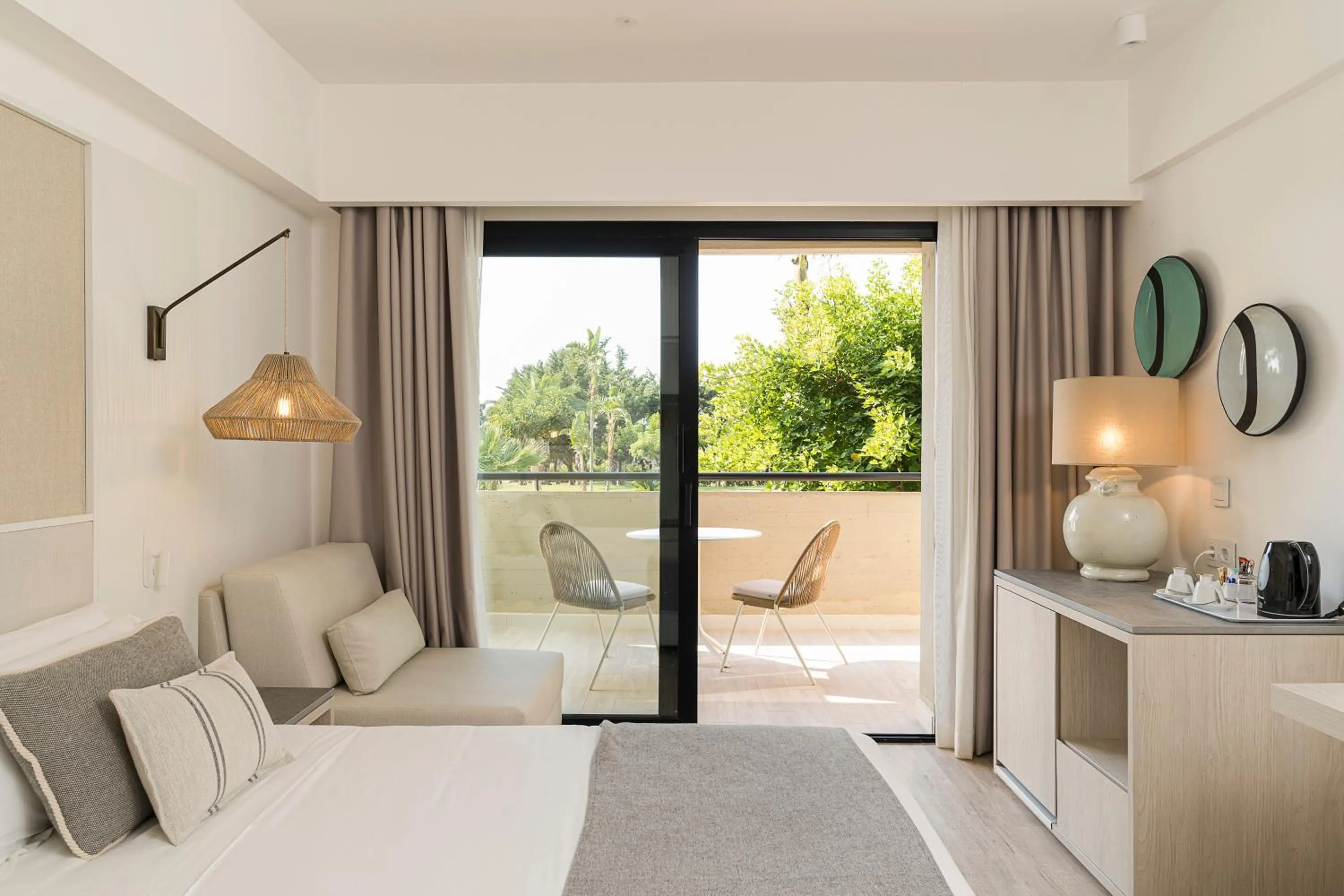 Bed in Grand Palladium Sicilia Resort & Spa