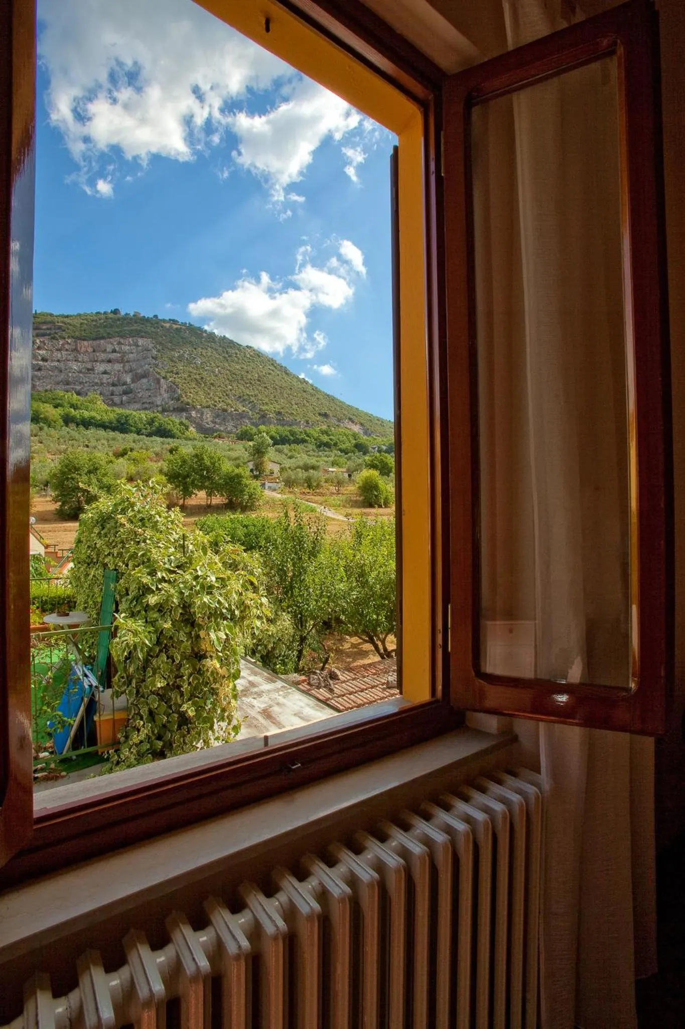 View (from property/room) in B&B Via della Grotta