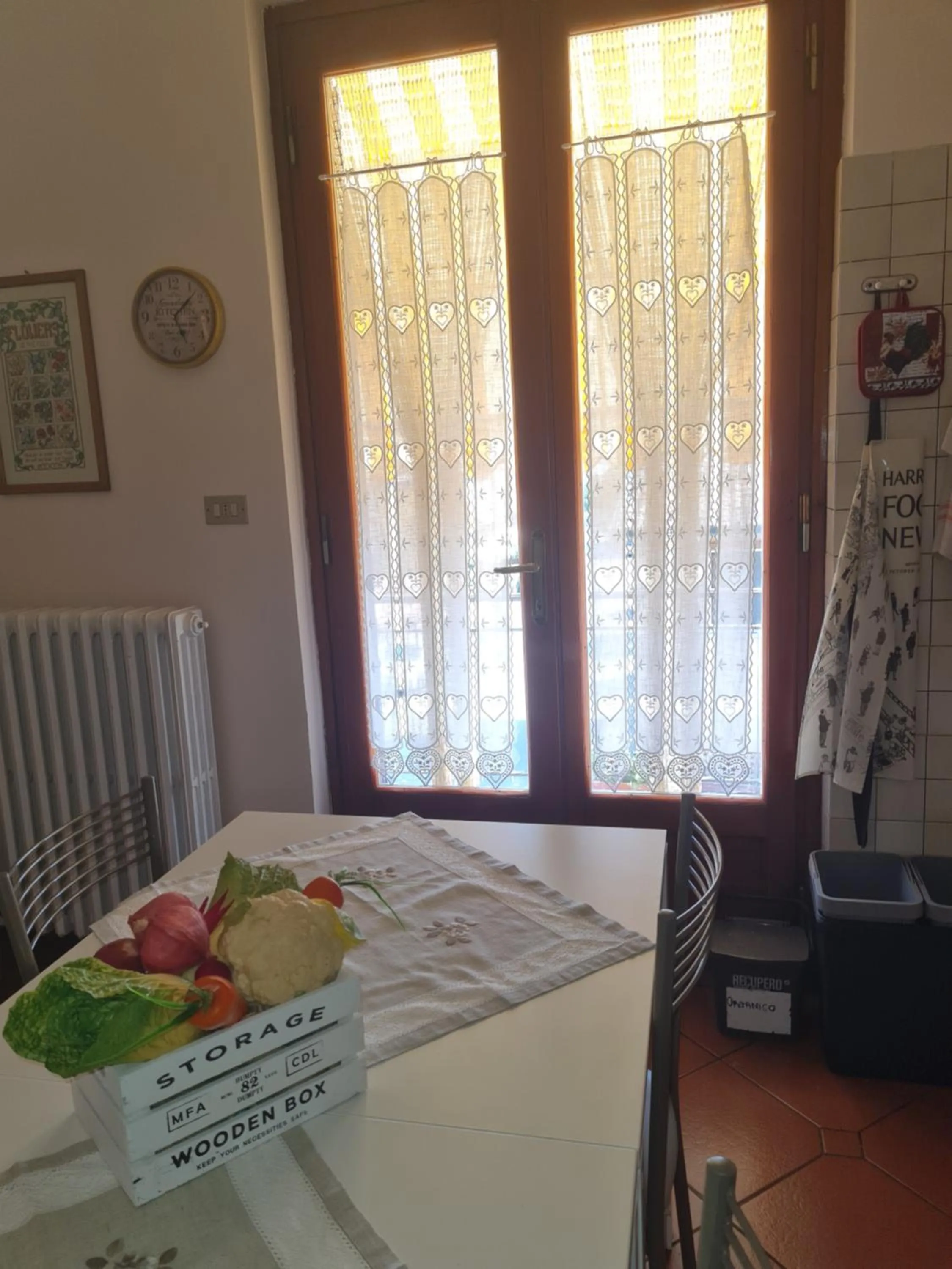 Breakfast, Bed in B&B Via della Grotta
