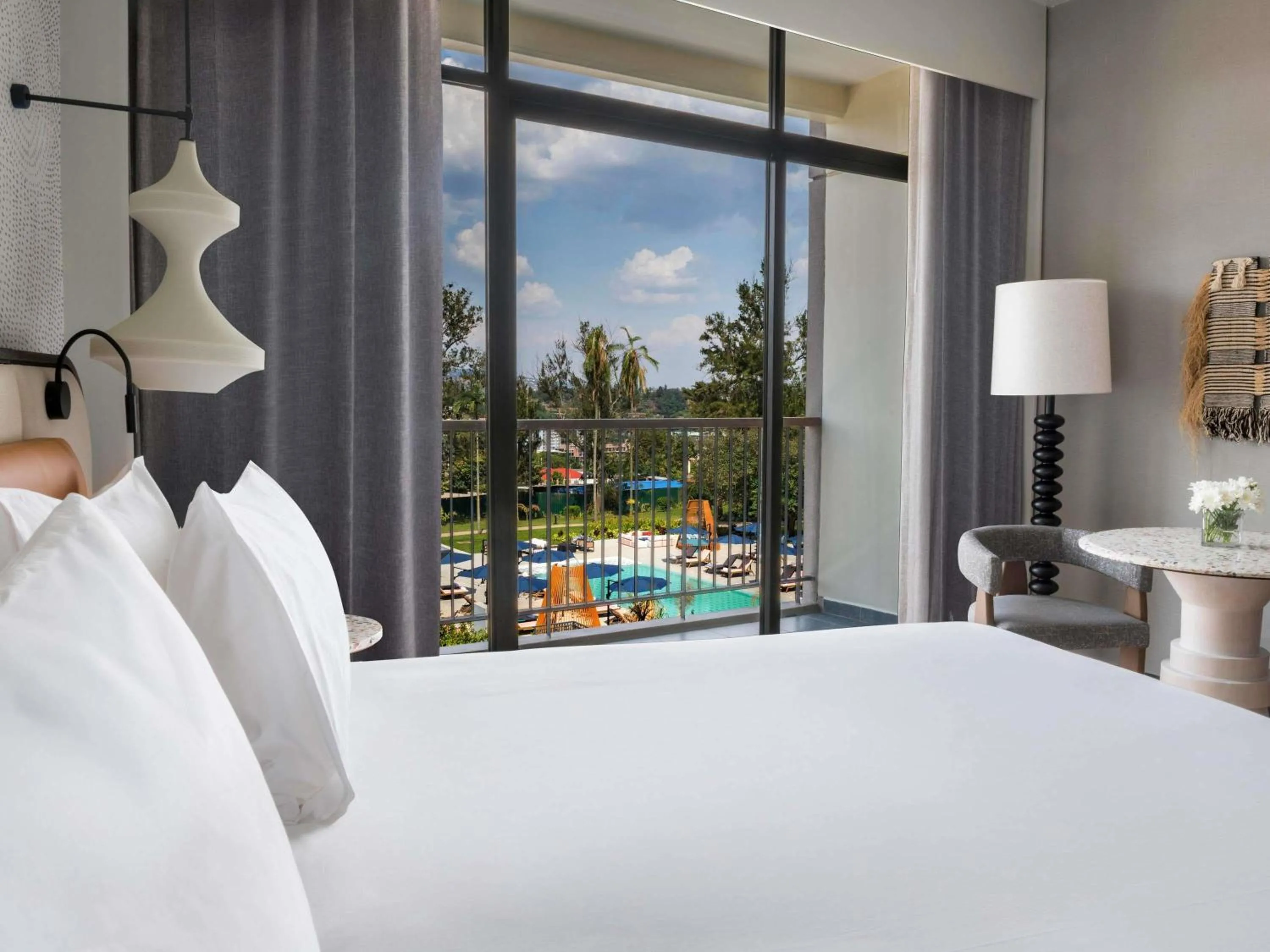 Bedroom, Bed in Mövenpick Kigali