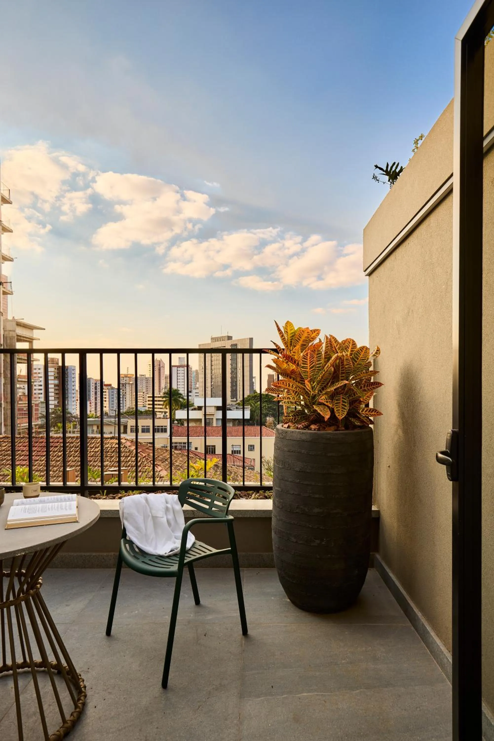 TRIBE Belo Horizonte Savassi