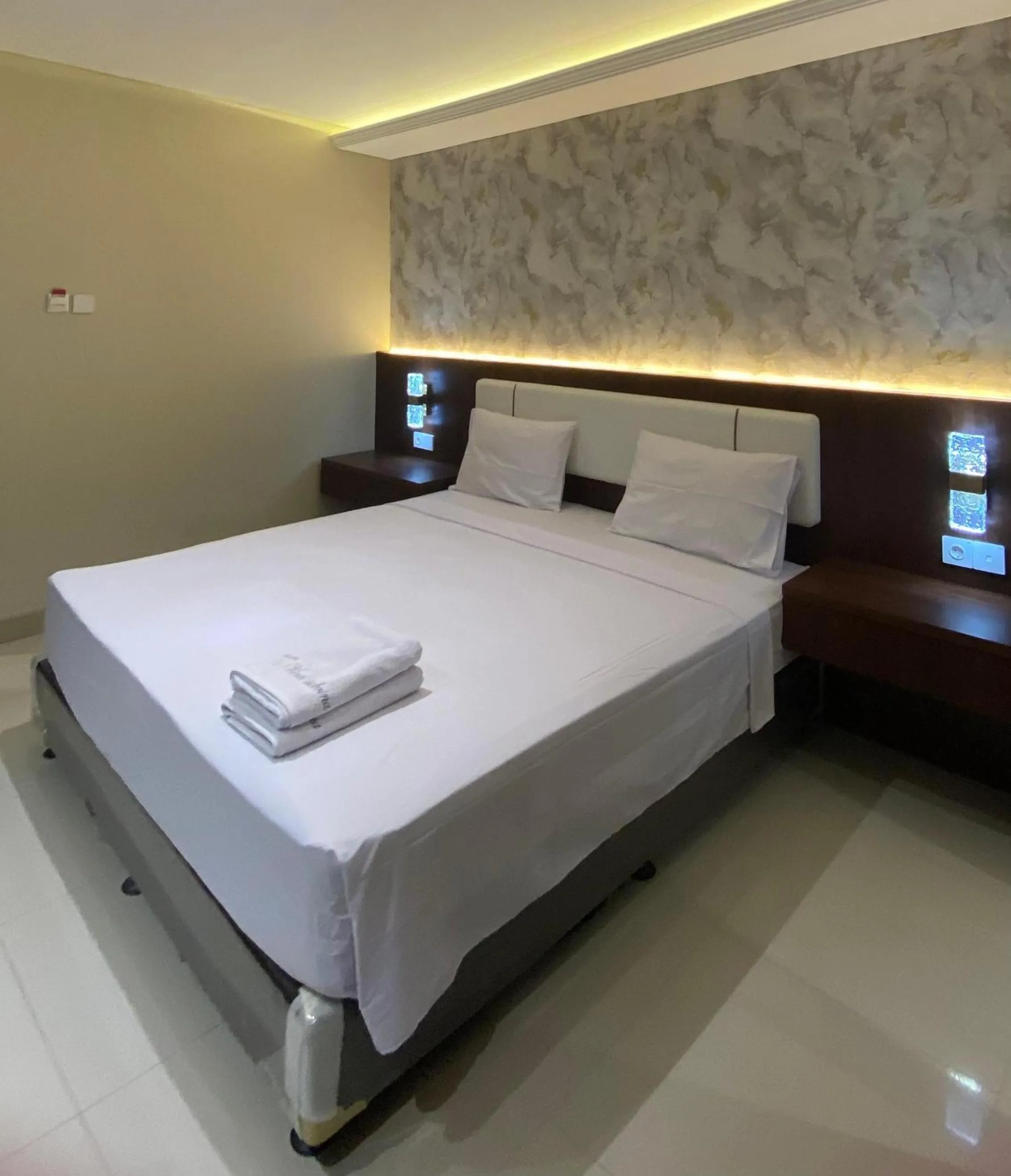 Bed in Wisma Davinci Sabrina