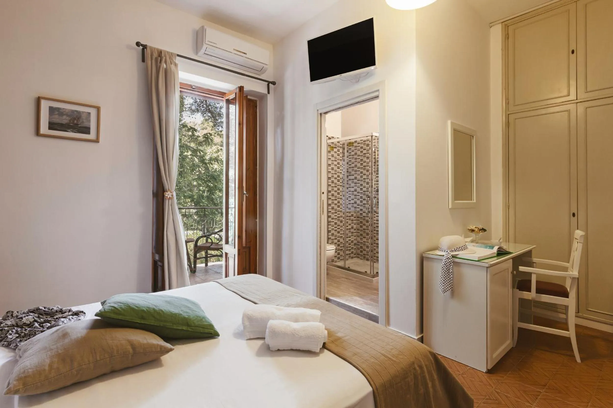 Bed in B&B Viale dei Pini