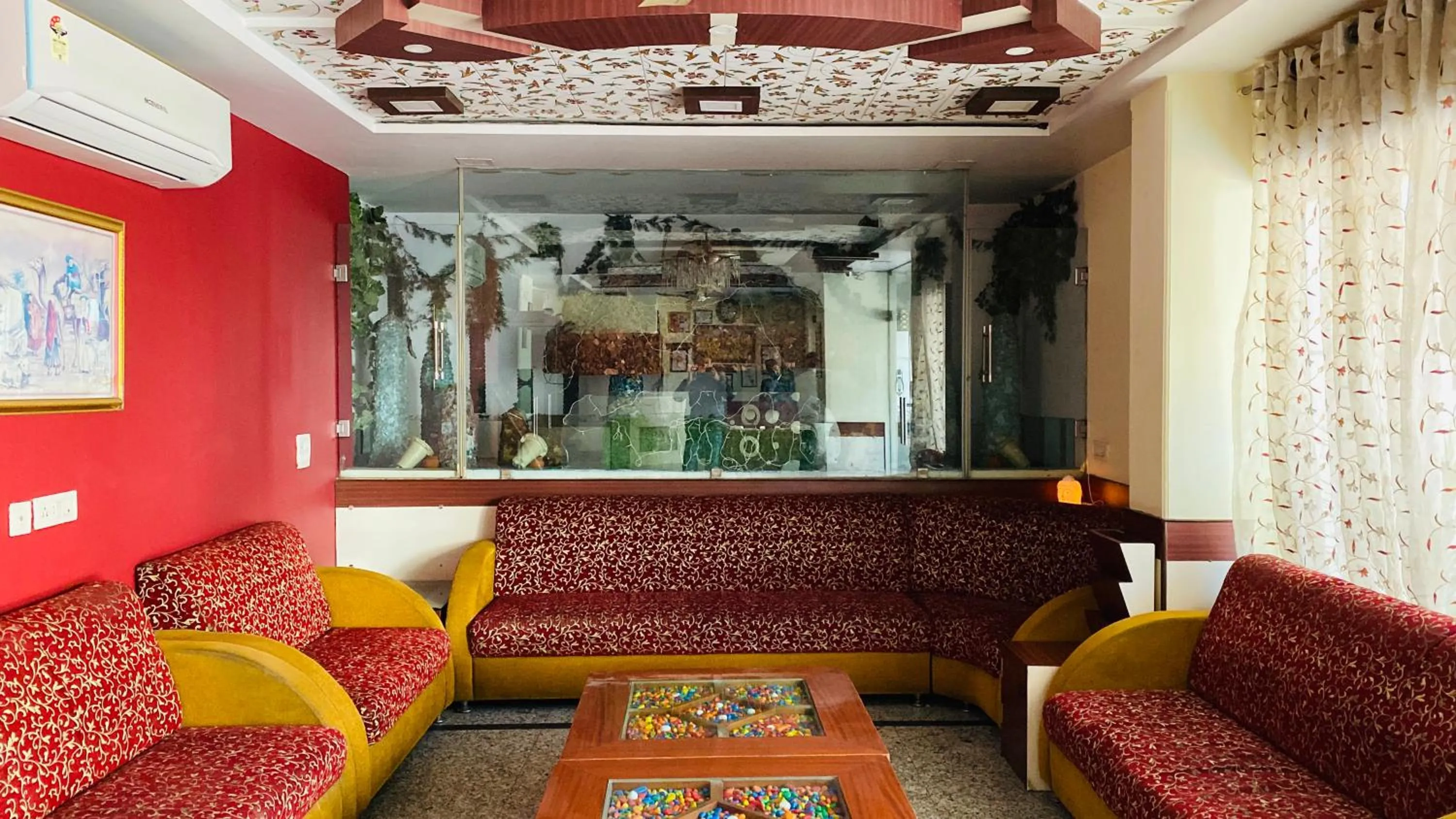 Lobby or reception in Hotel Muskan Palace