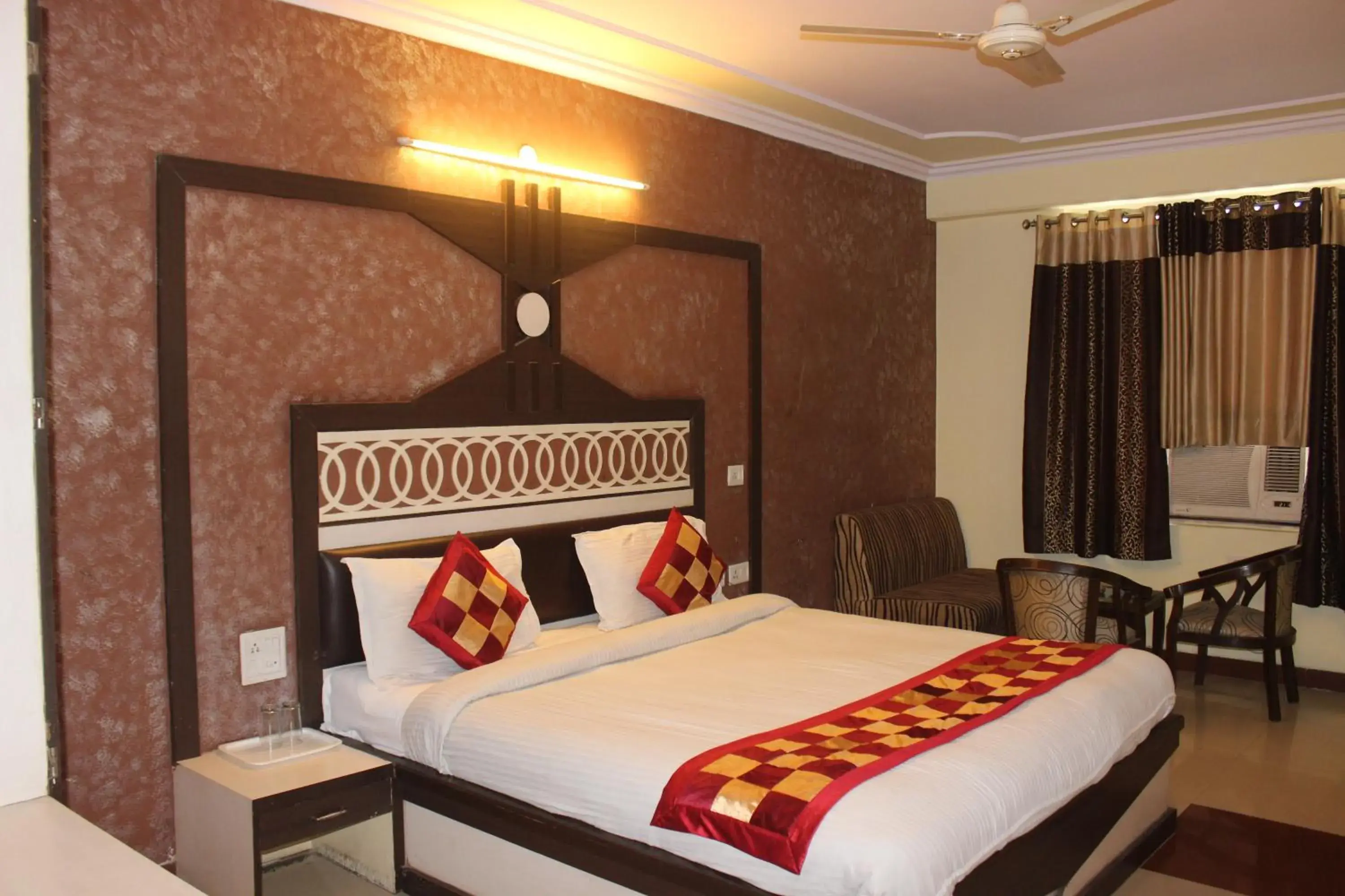 Bedroom, Bed in Hotel Muskan Palace Bedroom, Bed in Hotel Muskan Palace