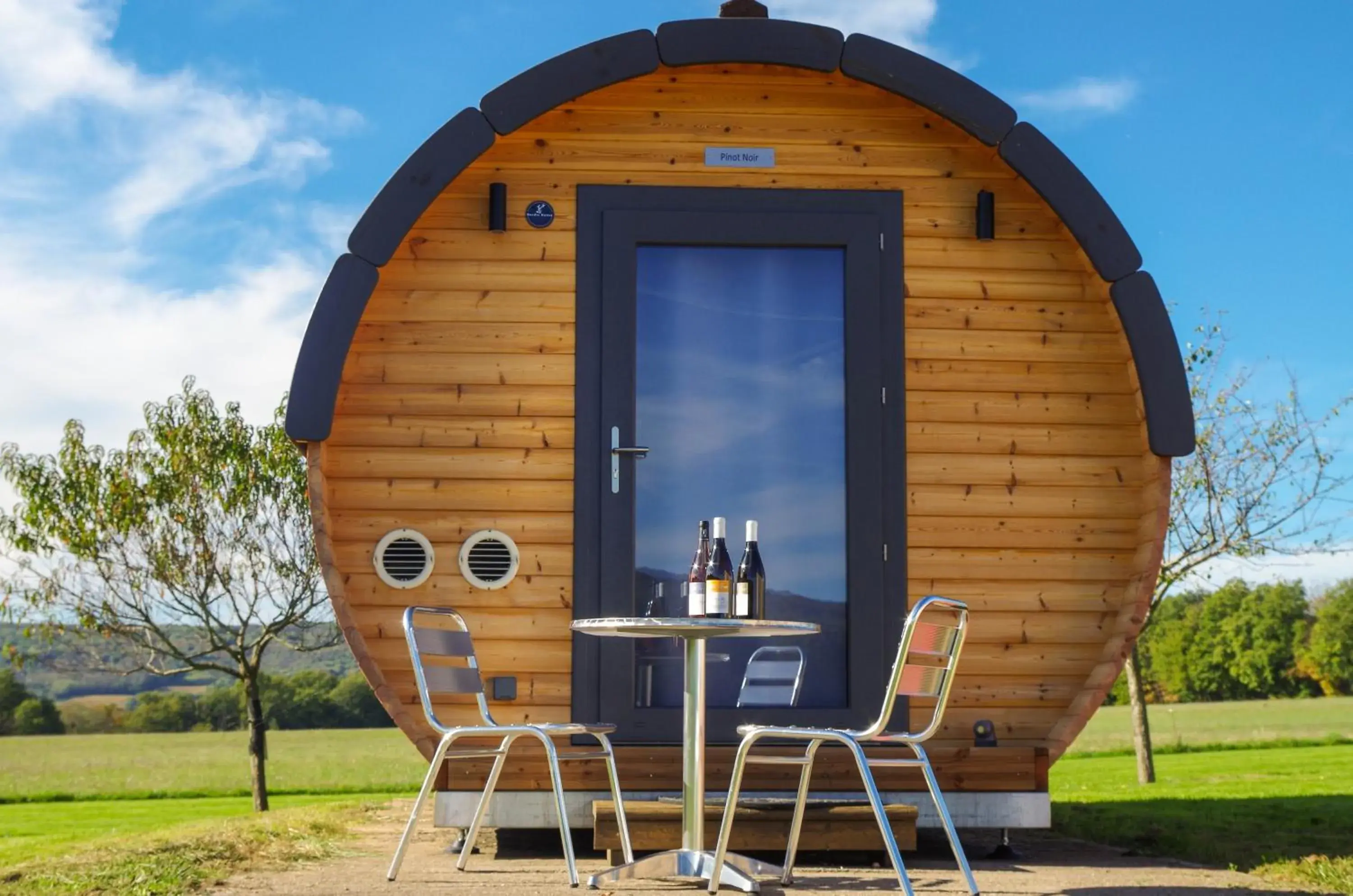 Domaine Joseph LAFARGE Wine Resort Oeno-tonneaux expérience Domaine Joseph LAFARGE Wine Resort Oeno-tonneaux expérience