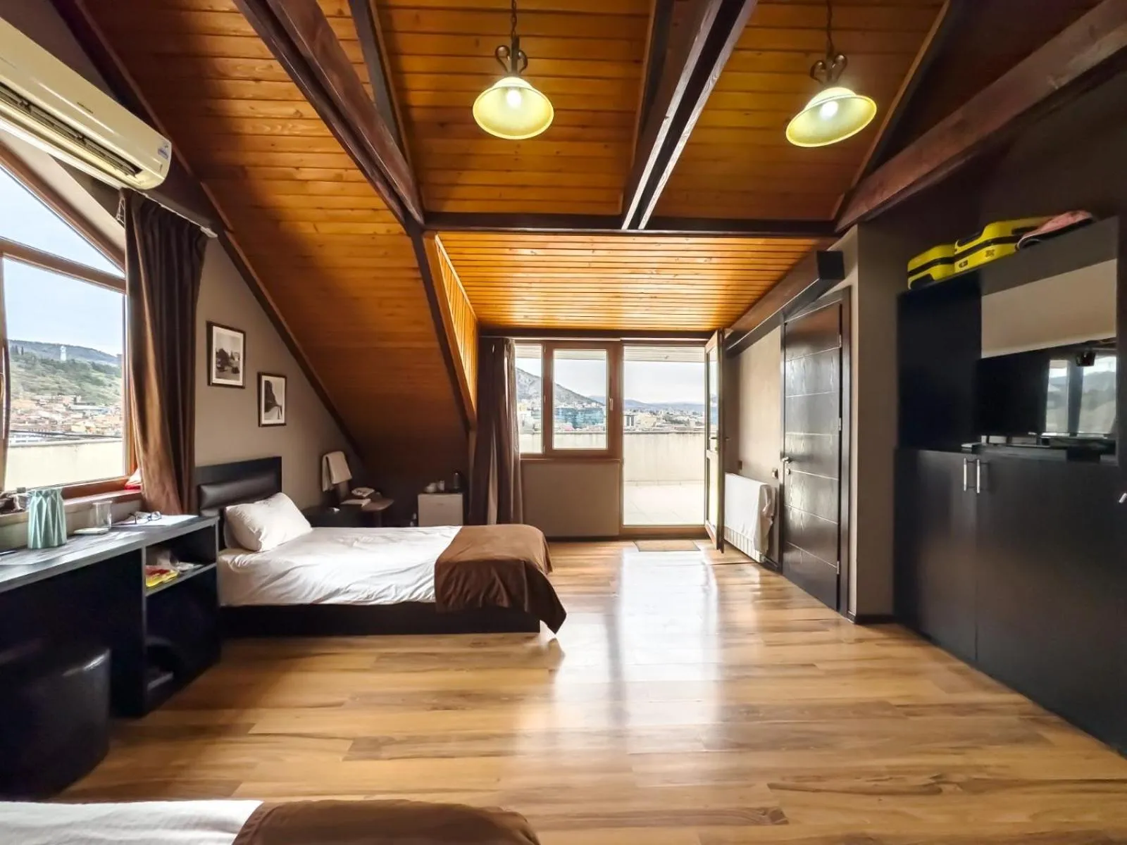 Bed in Hotel New Metekhi