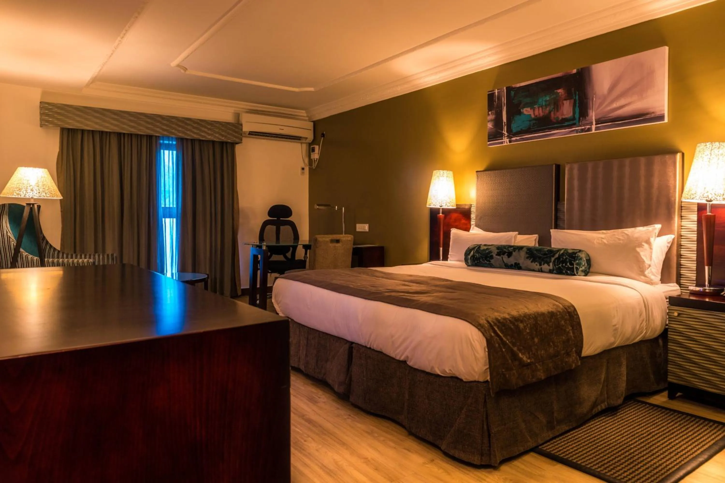 Photo of the whole room, Bed in Protea Hotel by Marriott Lagos Kuramo Waters