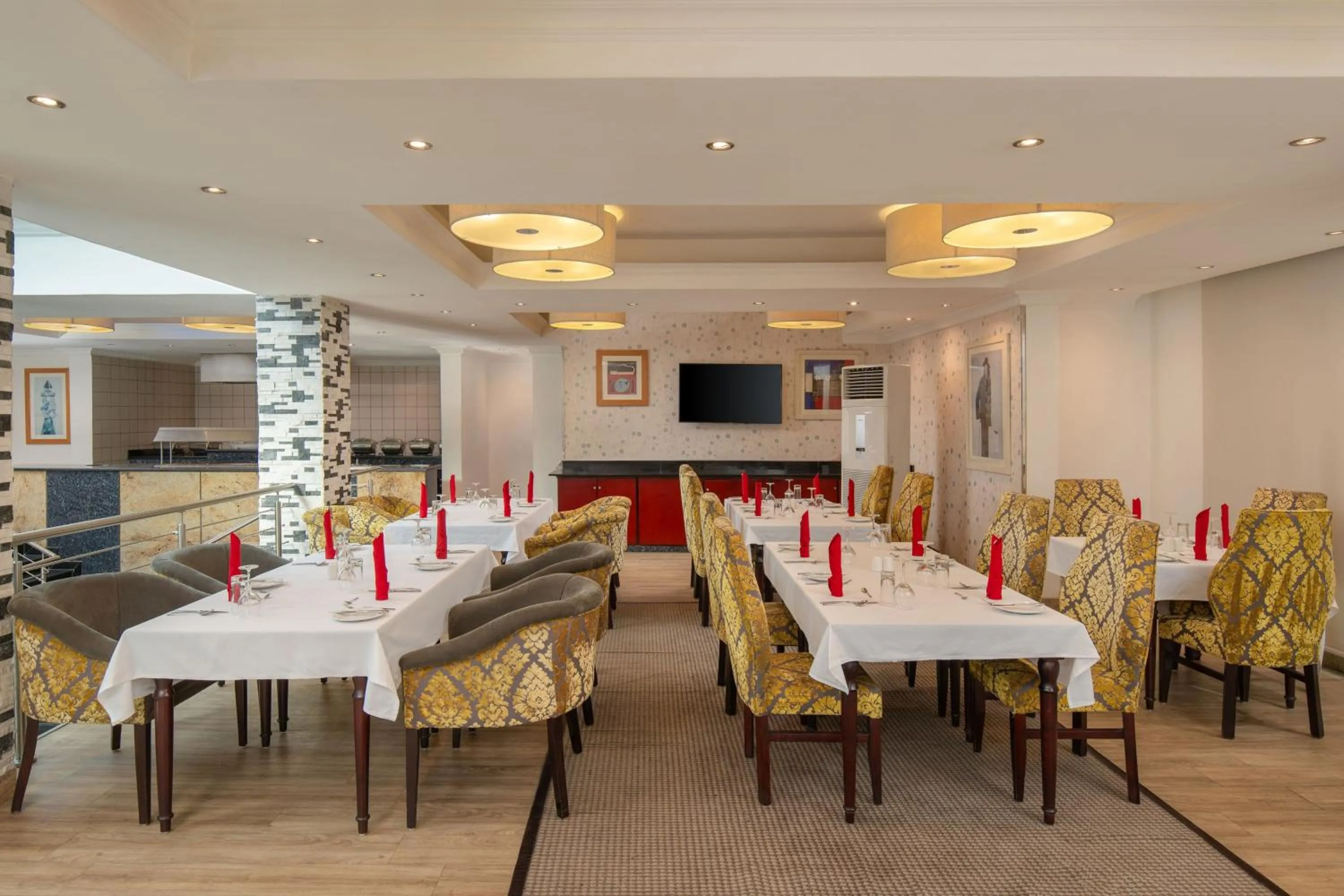 Restaurant/places to eat in Protea Hotel by Marriott Lagos Kuramo Waters