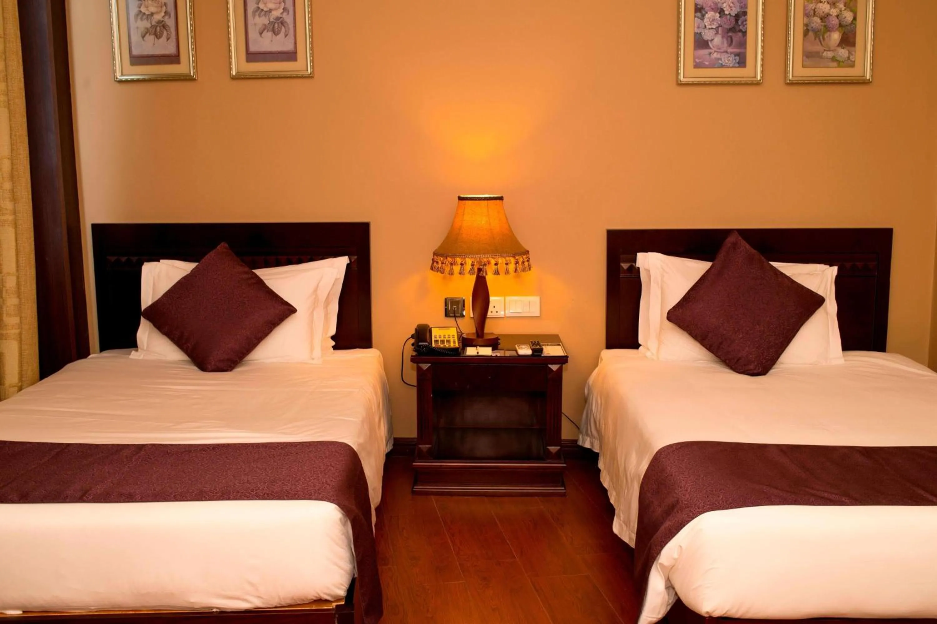 Photo of the whole room, Bed in Protea Hotel by Marriott Entebbe