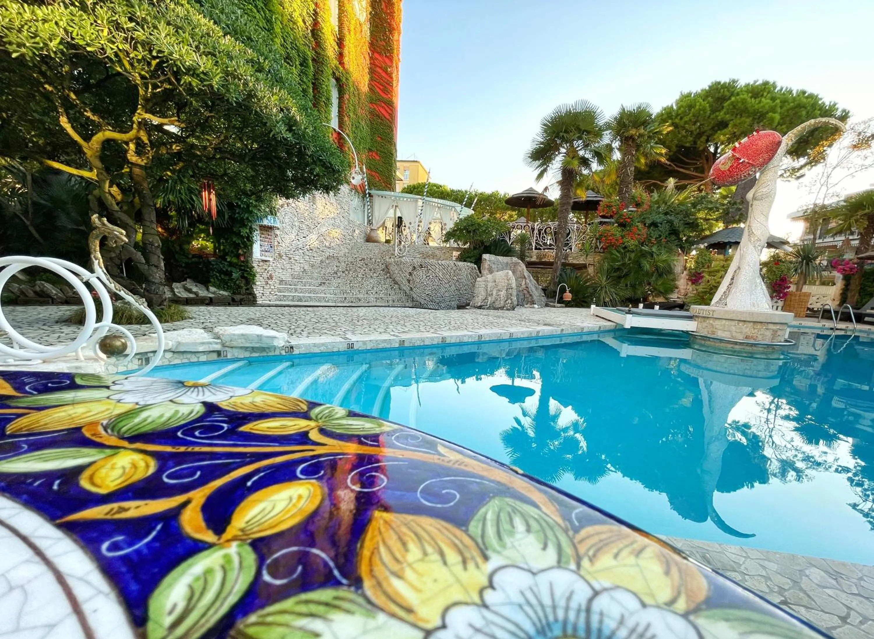 Hot Tub in Milton Boutique Hotel - Adults Only