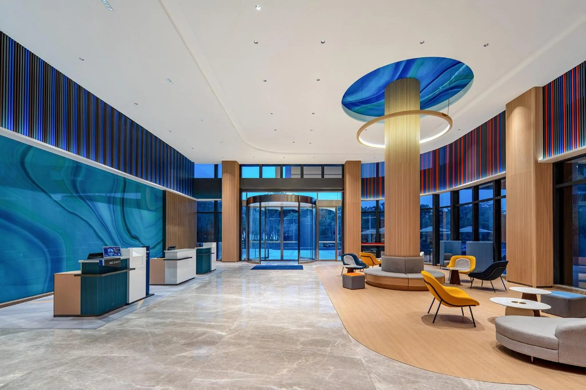 Property building in Holiday Inn Express Sihui City Center