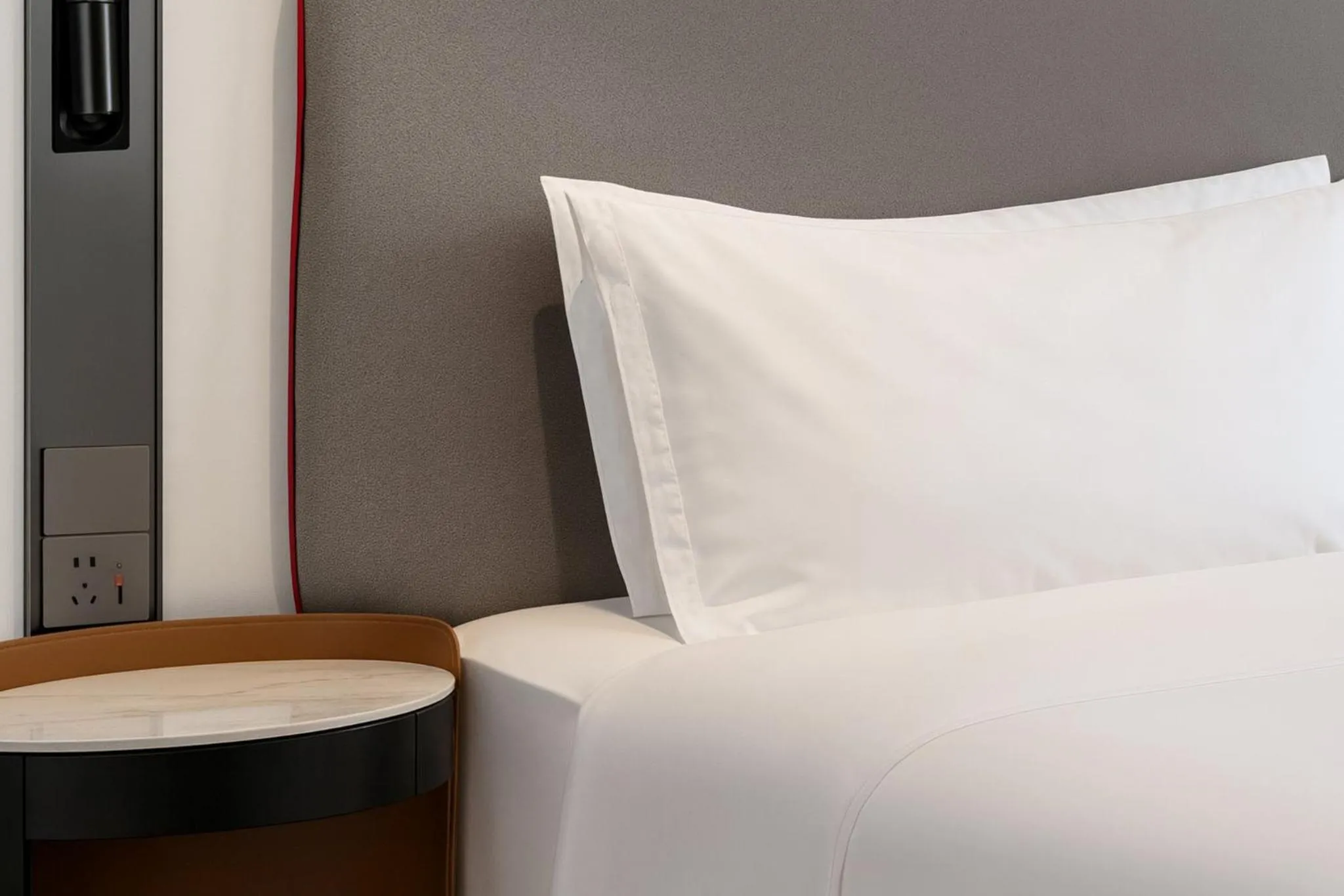 Photo of the whole room, Bed in Holiday Inn Express Sihui City Center