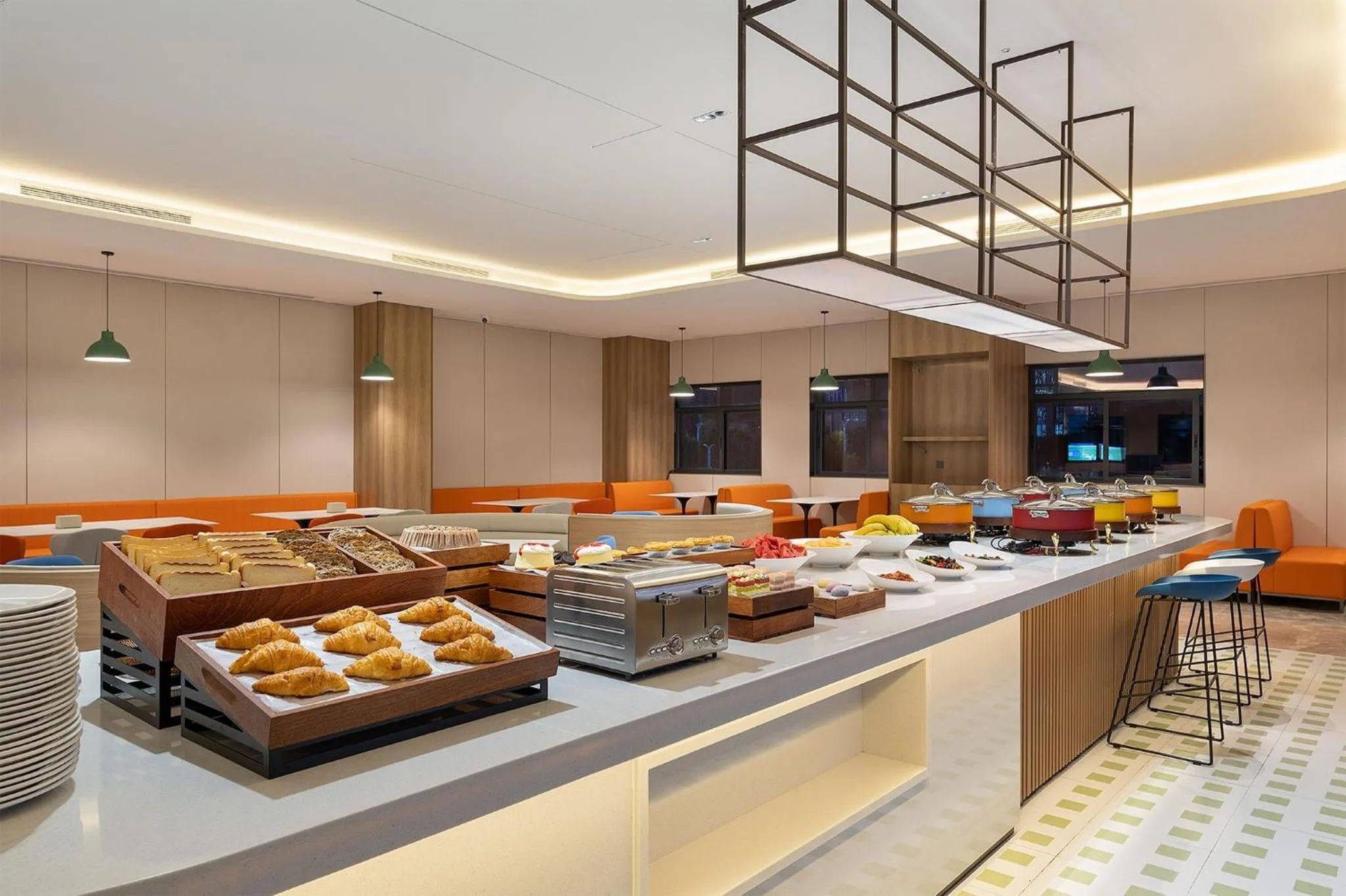 Breakfast in Holiday Inn Express Sihui City Center