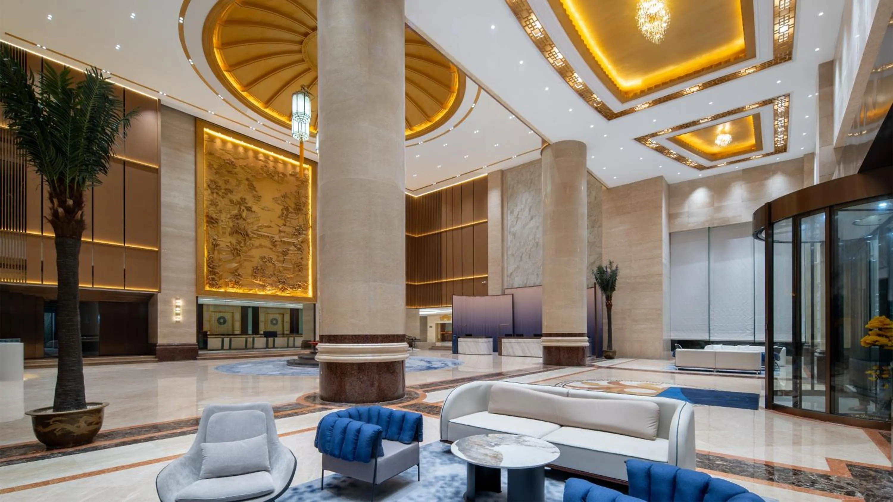 Property building in Holiday Inn Express Putian City Center