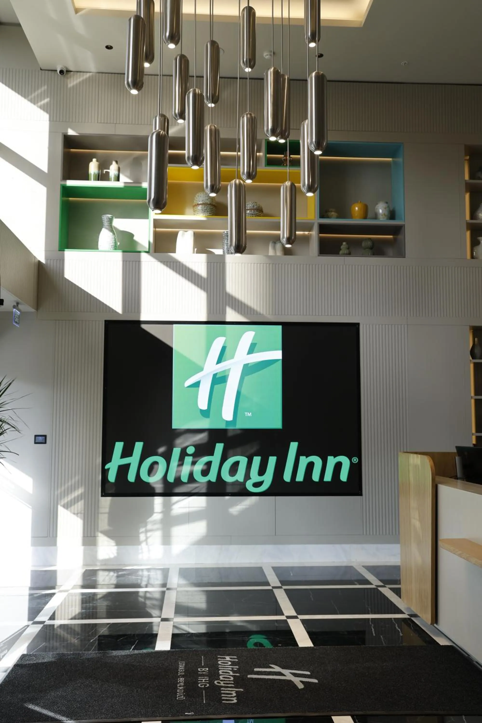 Lobby or reception in Holiday Inn Istanbul - Beylikduzu by IHG