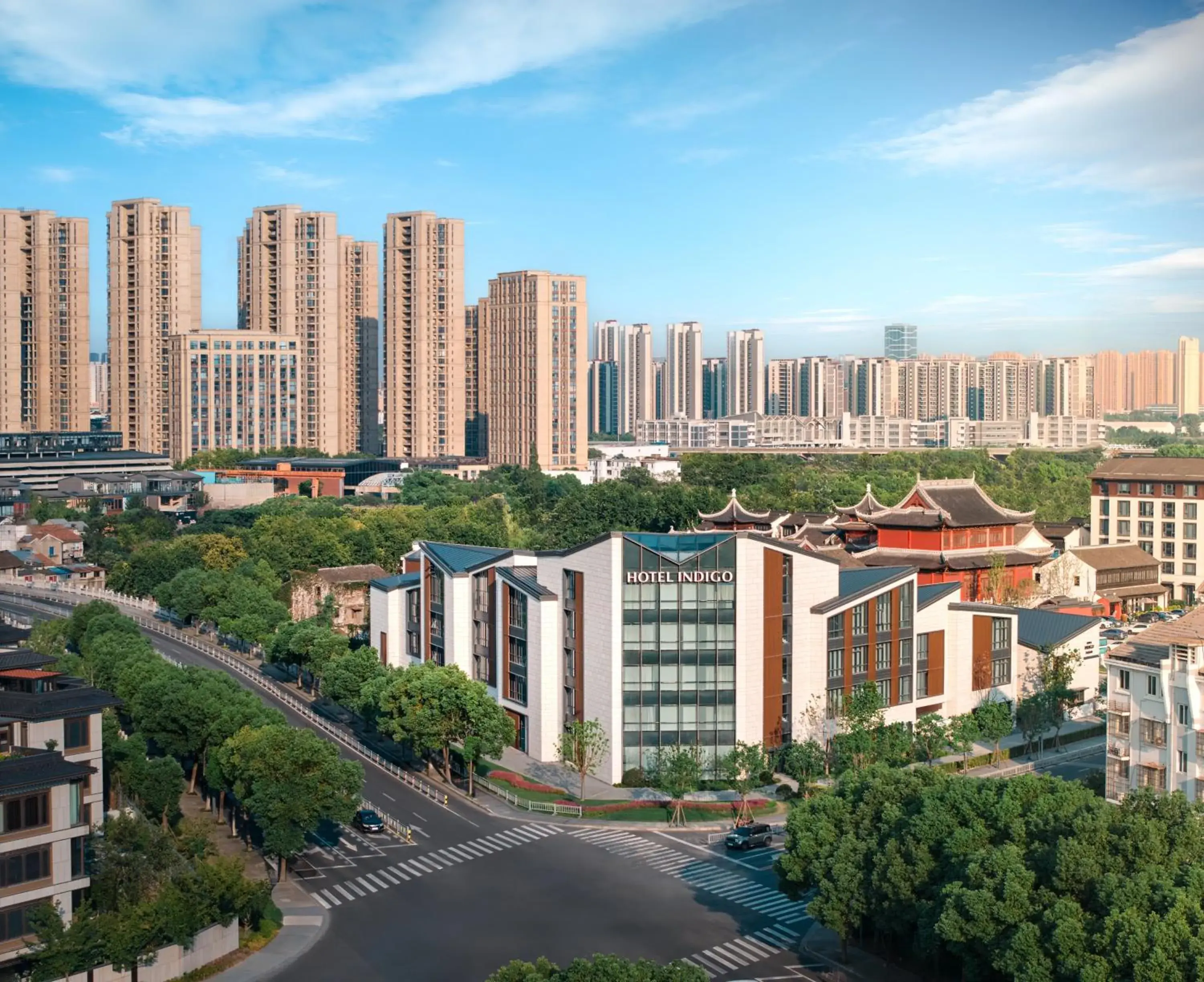 Property building in Hotel Indigo Wuxi Qingming Bridge Property building in Hotel Indigo Wuxi Qingming Bridge