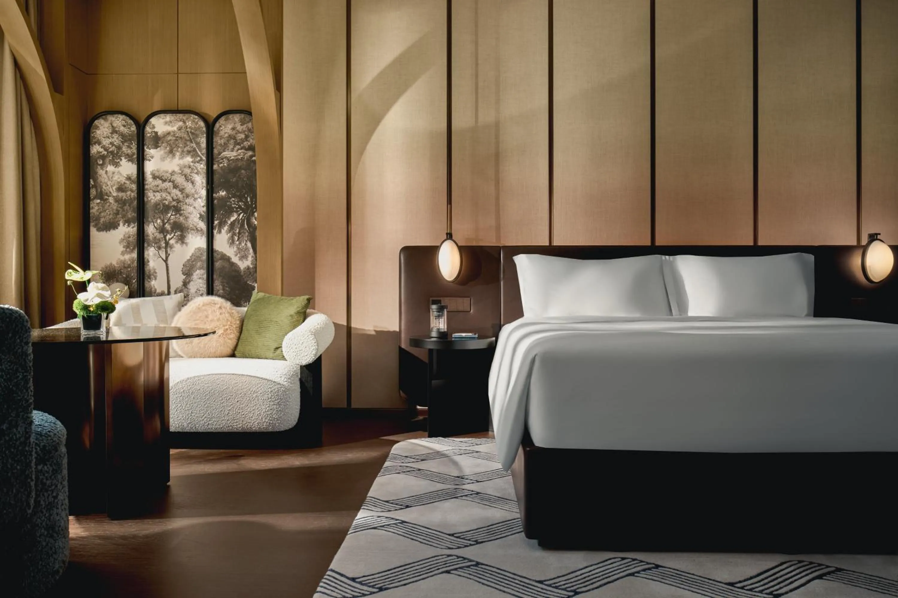 Photo of the whole room, Bed in Hotel Indigo Wuxi Qingming Bridge