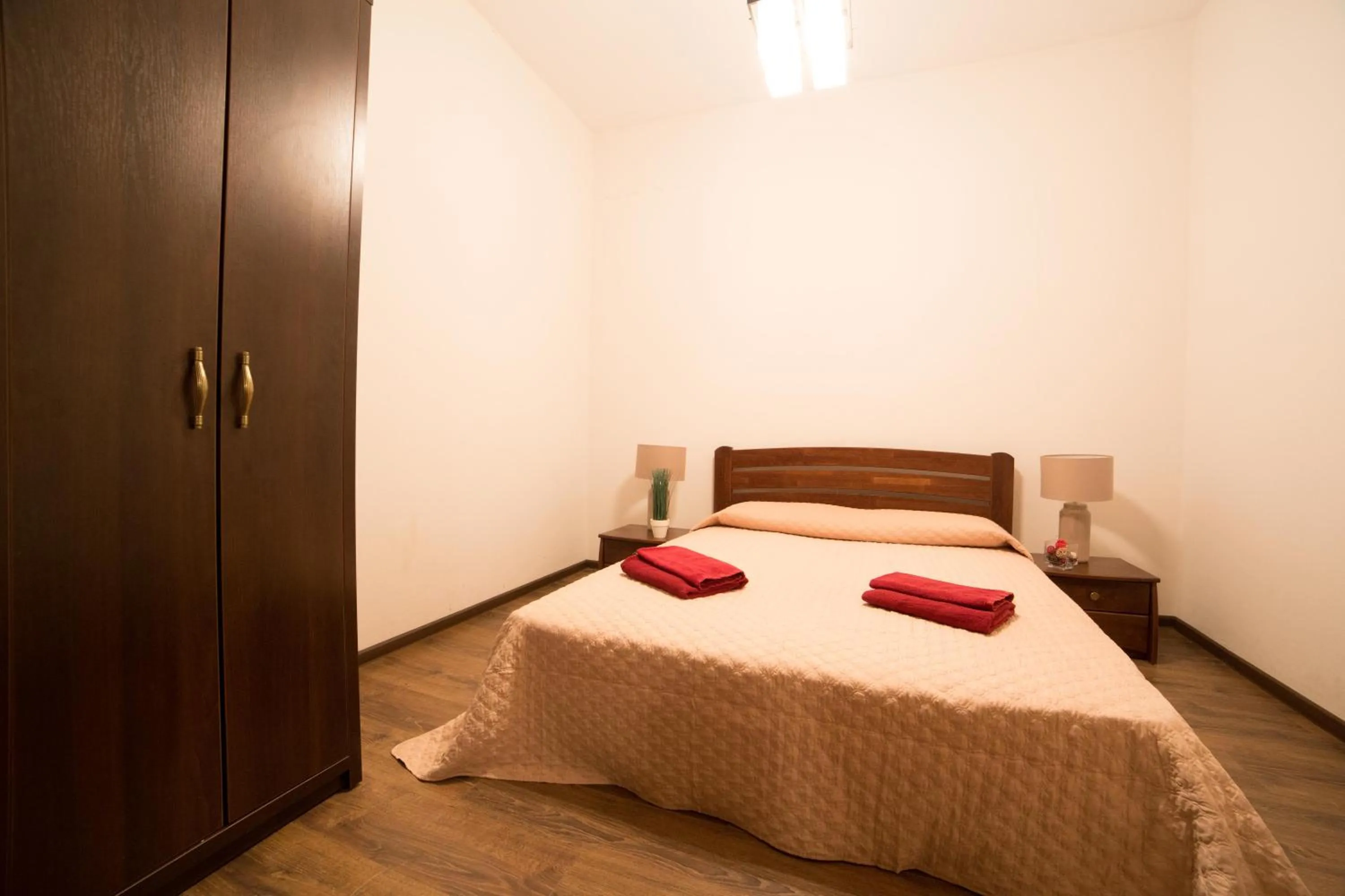 Bed in Aparthotel Na Mytniy