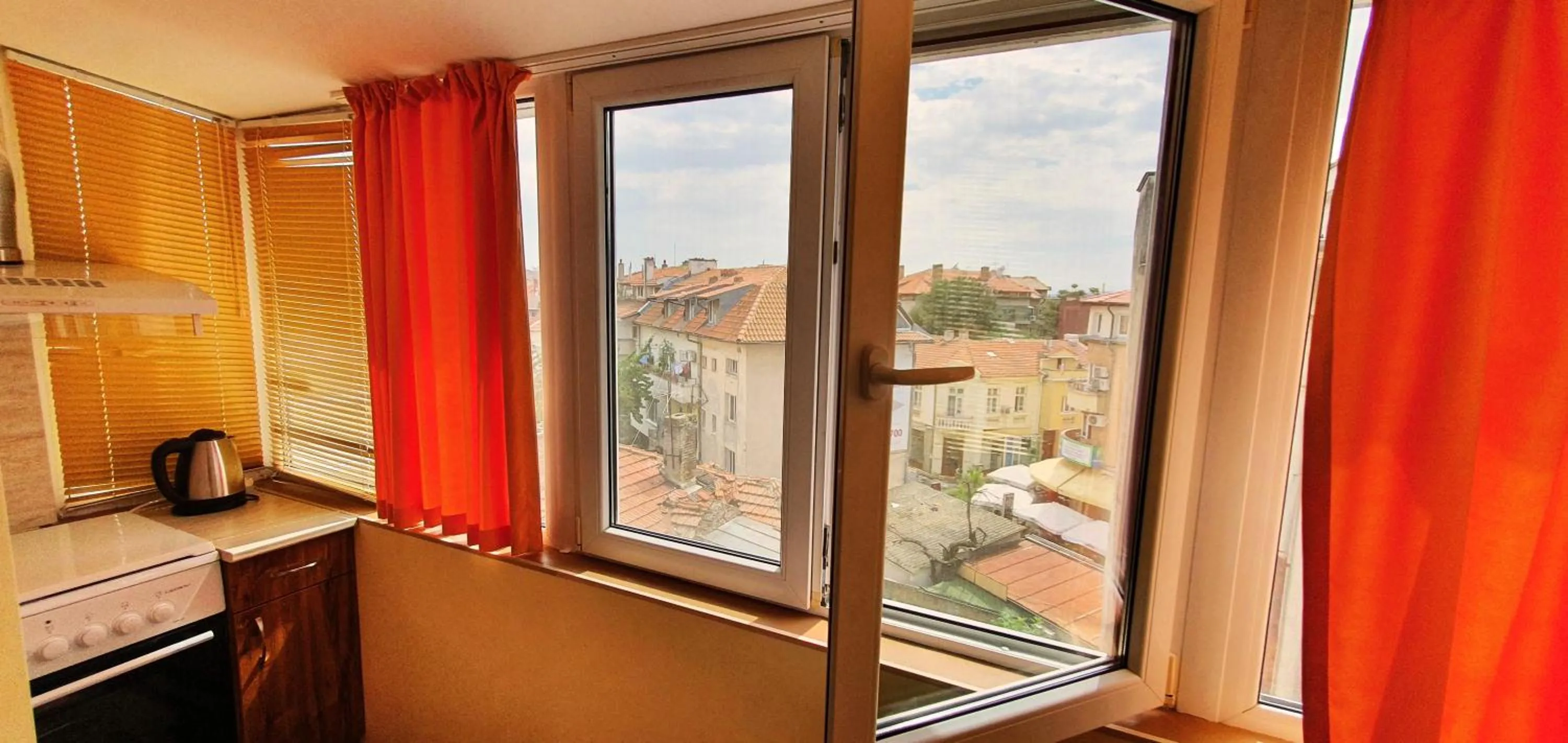 Top Floor Two Bedroom Apartment in Central Burgas