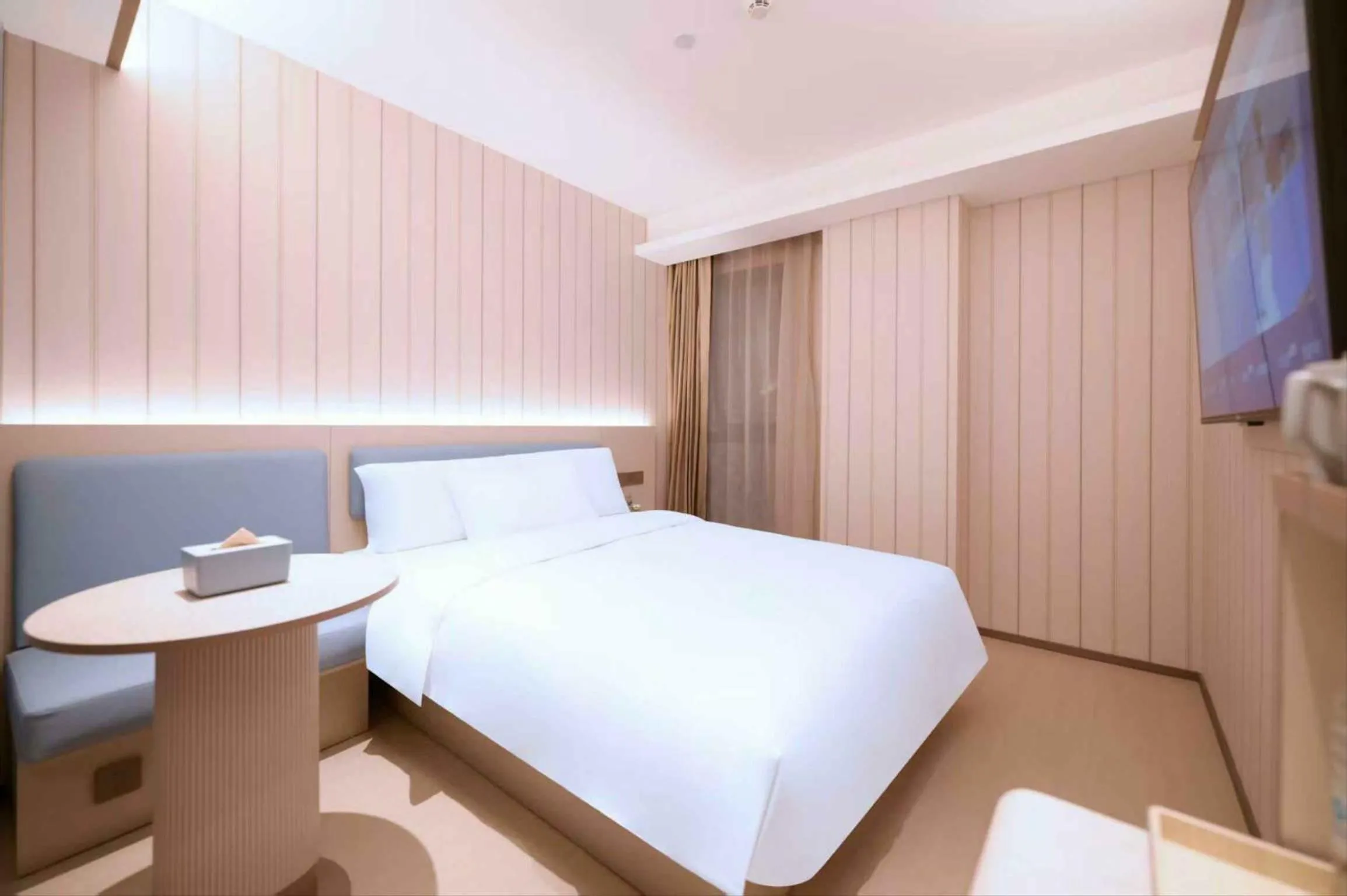 Hanting Hotel Beijing West Railway Station North Square Center