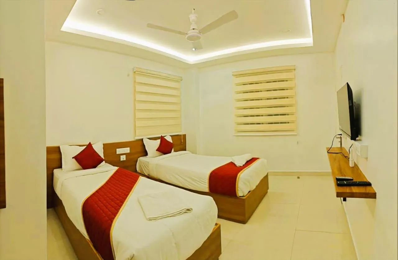 Bed in Starlight Hotels T-Nagar