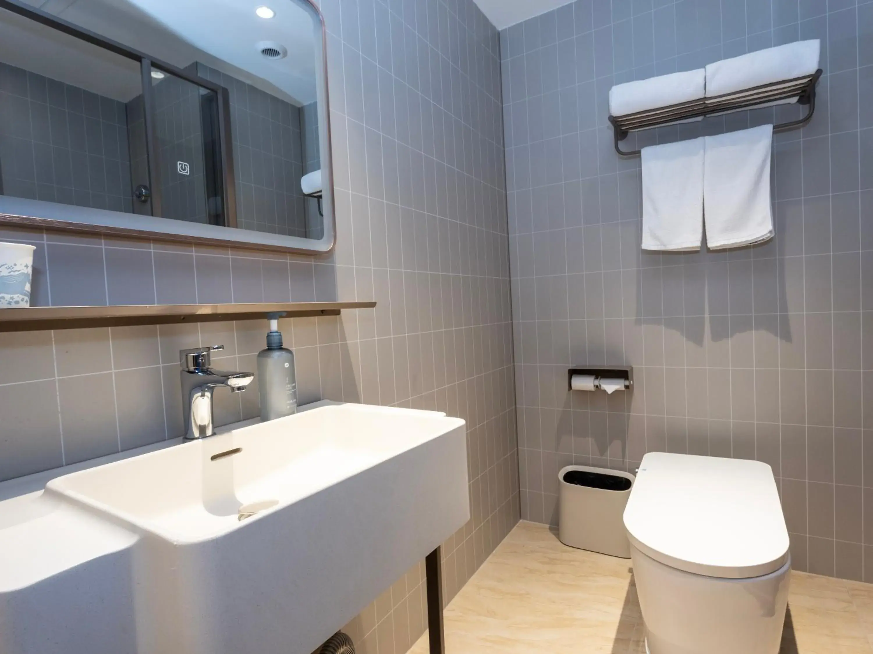 Hanting Hotel Beijing West Railway Station North Square Hanting Hotel Beijing West Railway Station North Square