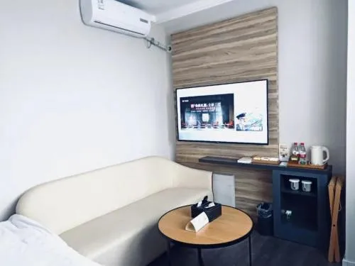 Hanting Premium Beijing Capital Airport New International Exhibition Center Hotel