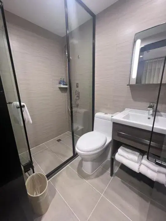 Toilet in Hanting Hotel Shanghai Jing'an Temple Xikang Road Toilet in Hanting Hotel Shanghai Jing'an Temple Xikang Road