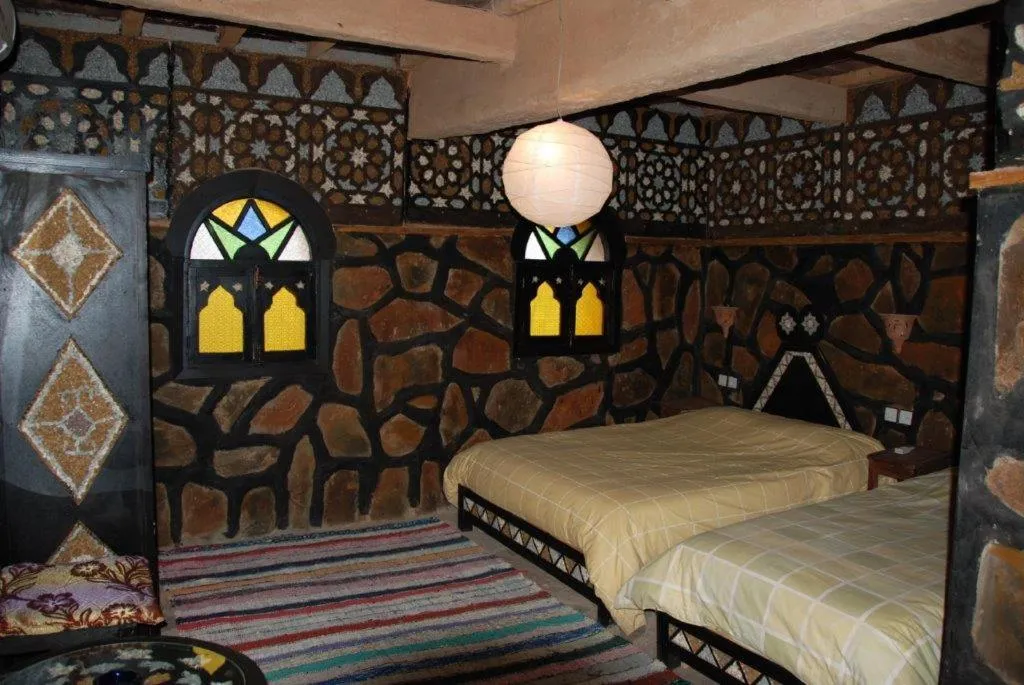 Bed in Rose du Sable