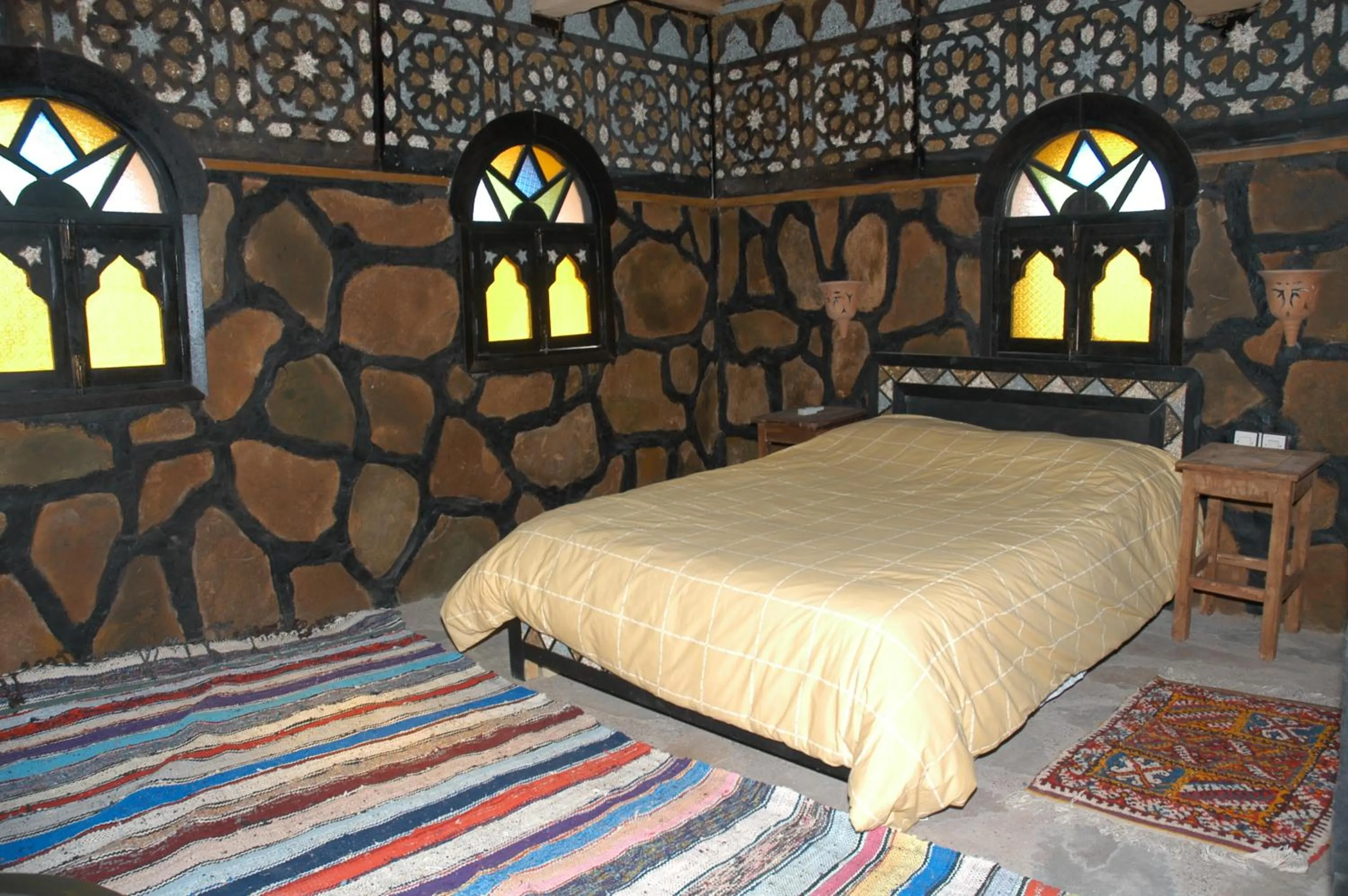 Bed in Rose du Sable