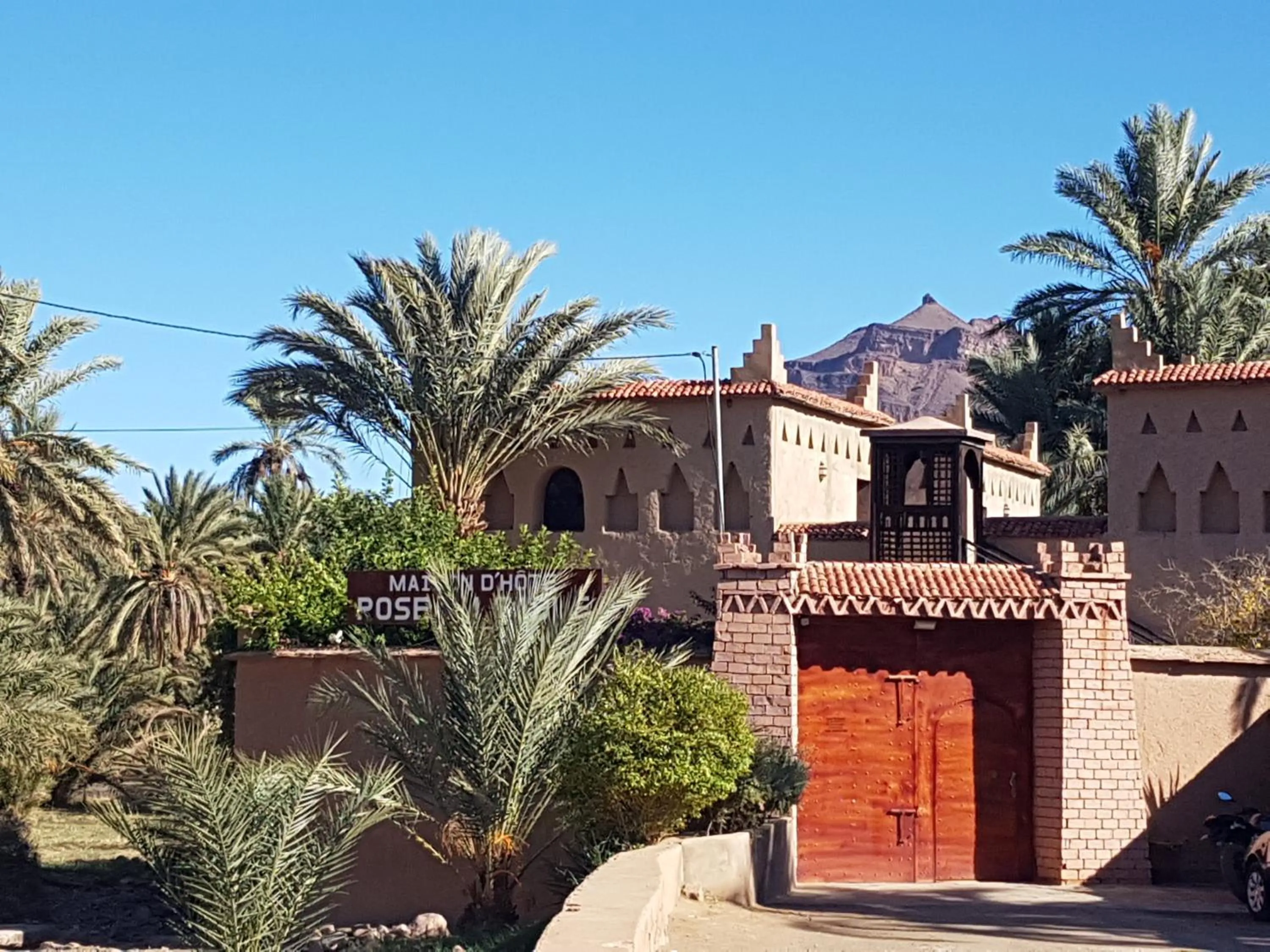 Property building in Rose du Sable