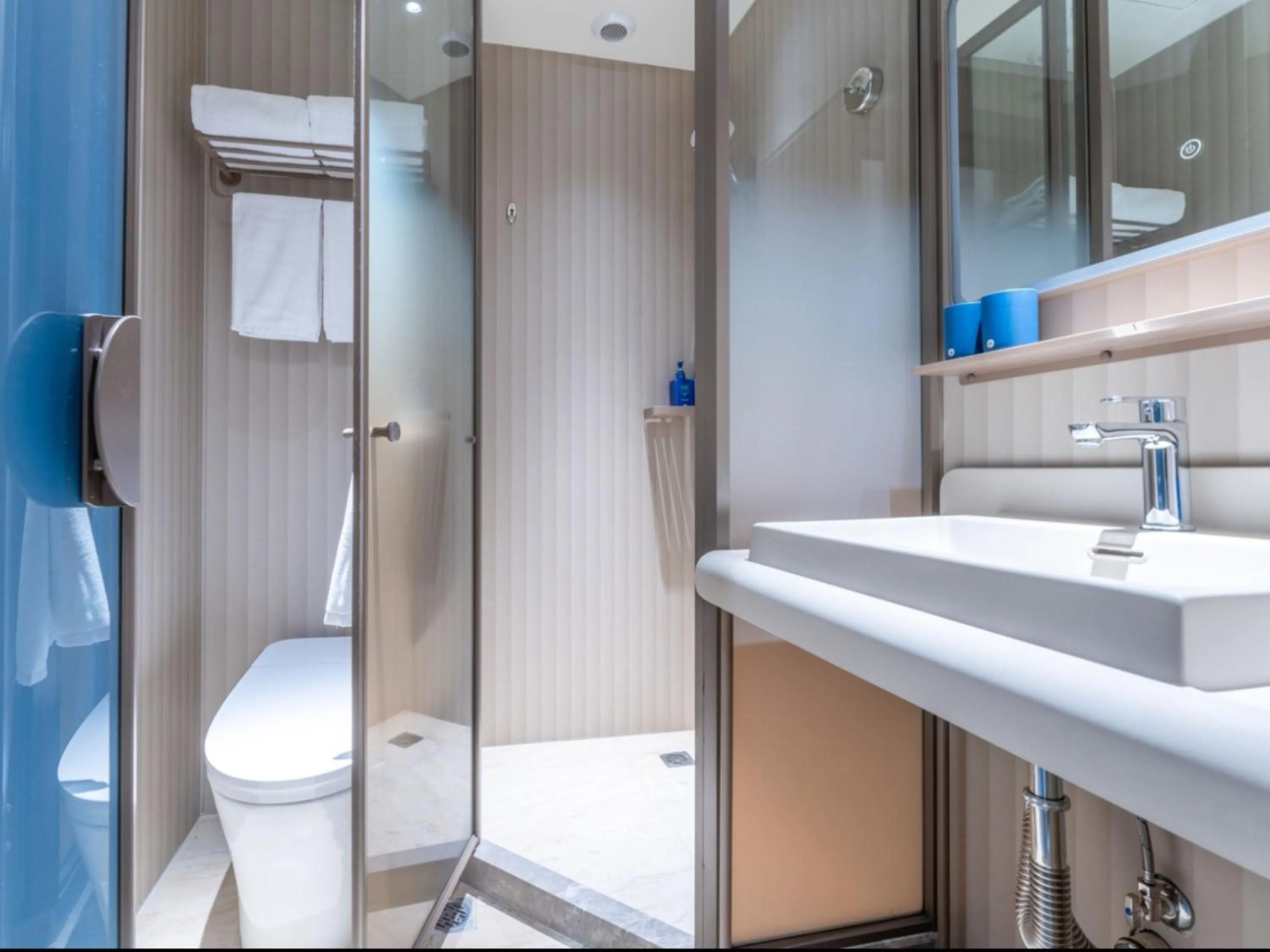 Property building in Hanting Hotel Shanghai Meilong Wanhui International Plaza