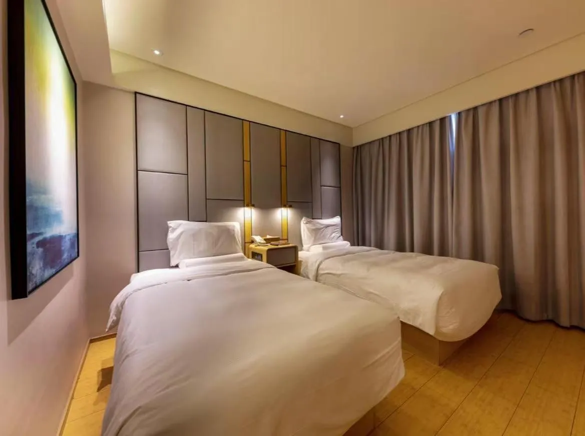 Bed in JI Hotel Shanghai Wujing East China Normal University