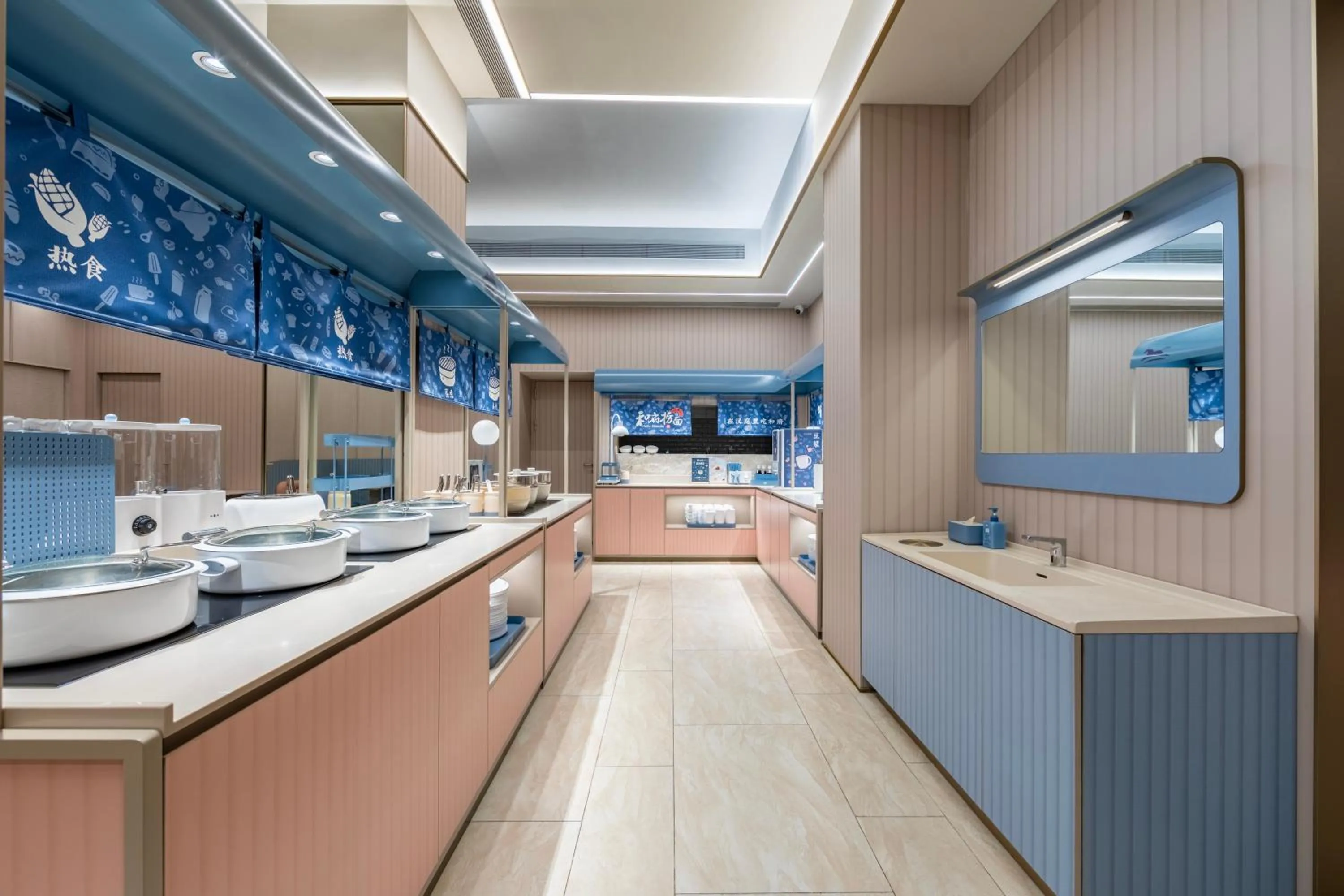 Restaurant/places to eat in Hanting Hotel Shanghai Hongqiao Hub Qibao Center