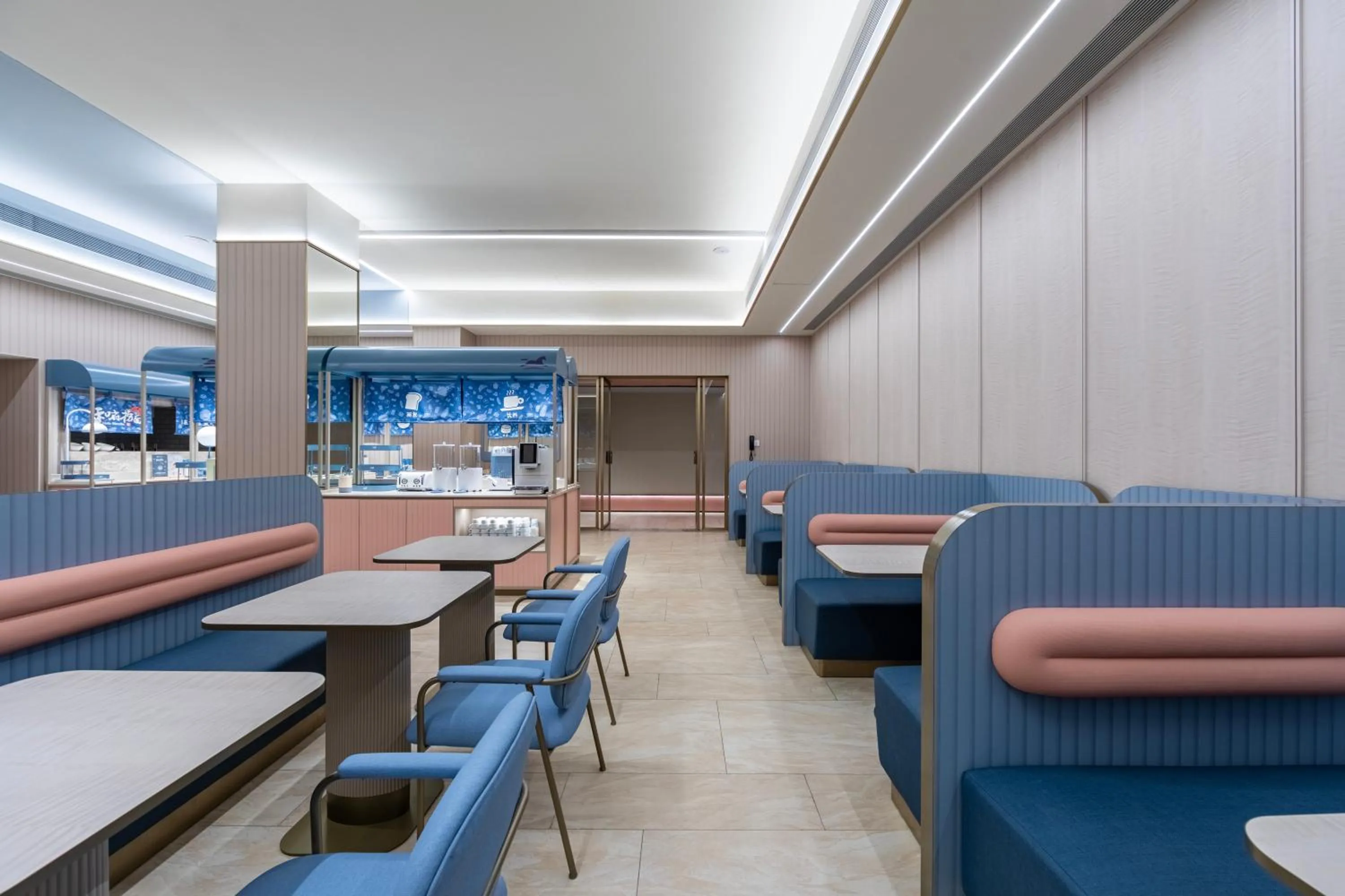 Restaurant/places to eat in Hanting Hotel Shanghai Hongqiao Hub Qibao Center