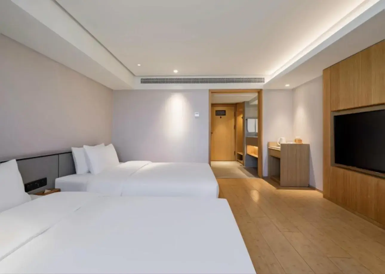 Tatami Twin Room in JI Hotel Shanghai Hongmei South Road Subway Station Tatami Twin Room in JI Hotel Shanghai Hongmei South Road Subway Station