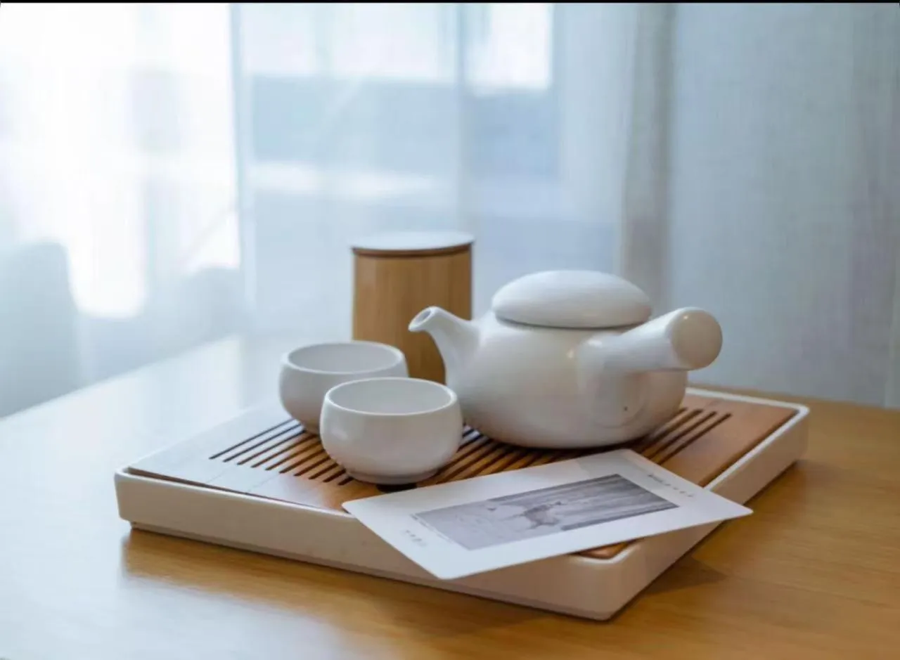 Seating area in JI Hotel Shanghai Hongmei South Road Subway Station