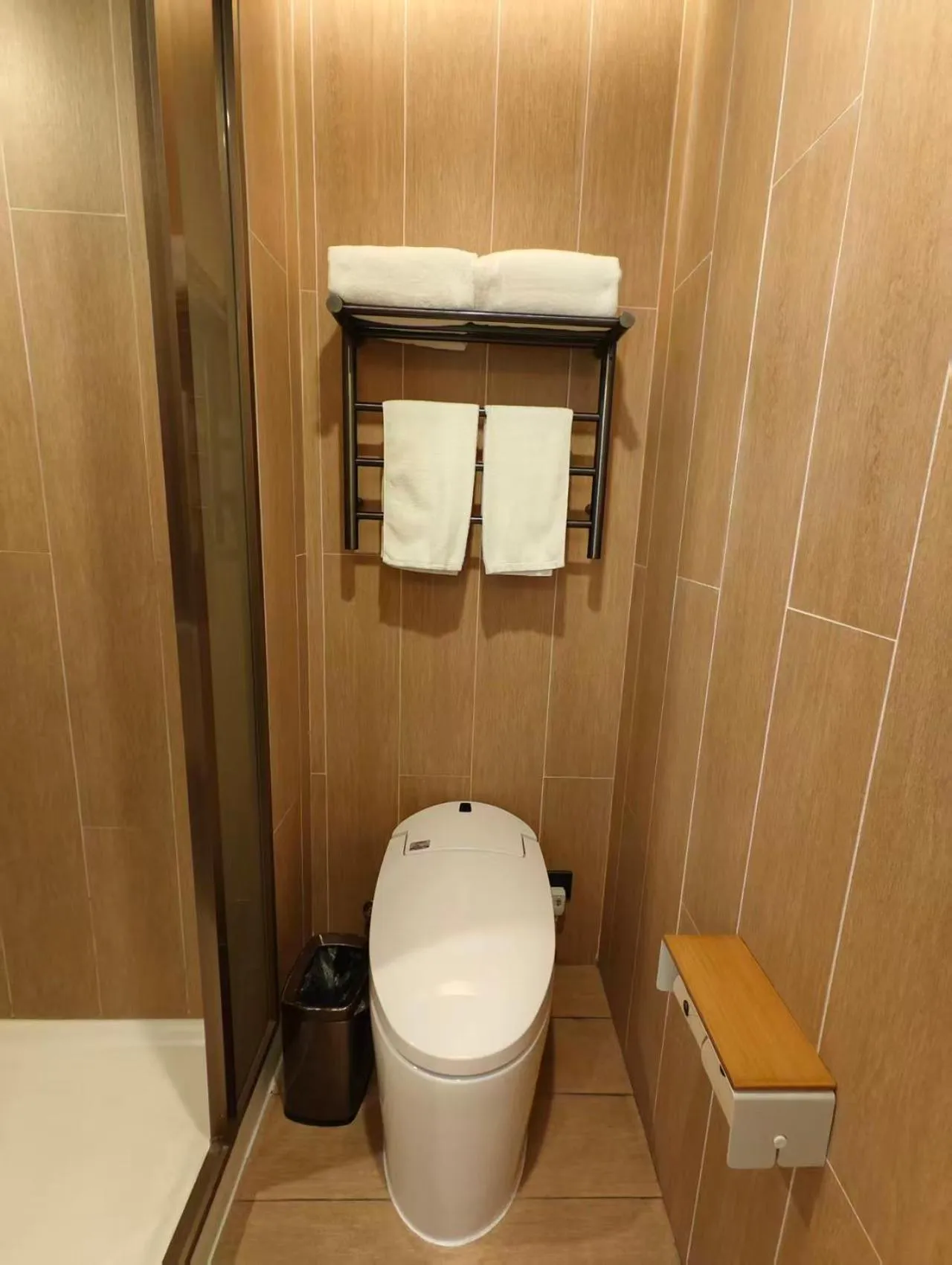 Toilet in JI Hotel Shanghai Xinzhuang